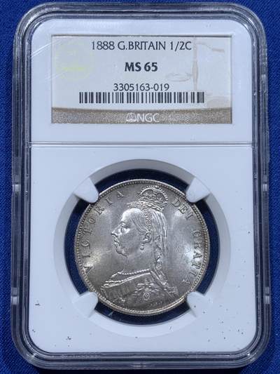 《竞宝斋》第366场 周日，周一 2场连拍 （全场包邮） - NGC MS65 英国 1888年 维多利亚 半克朗 银币 吉祥年 所见65分最好的 高分稀少 亚军分 更高分仅一枚 