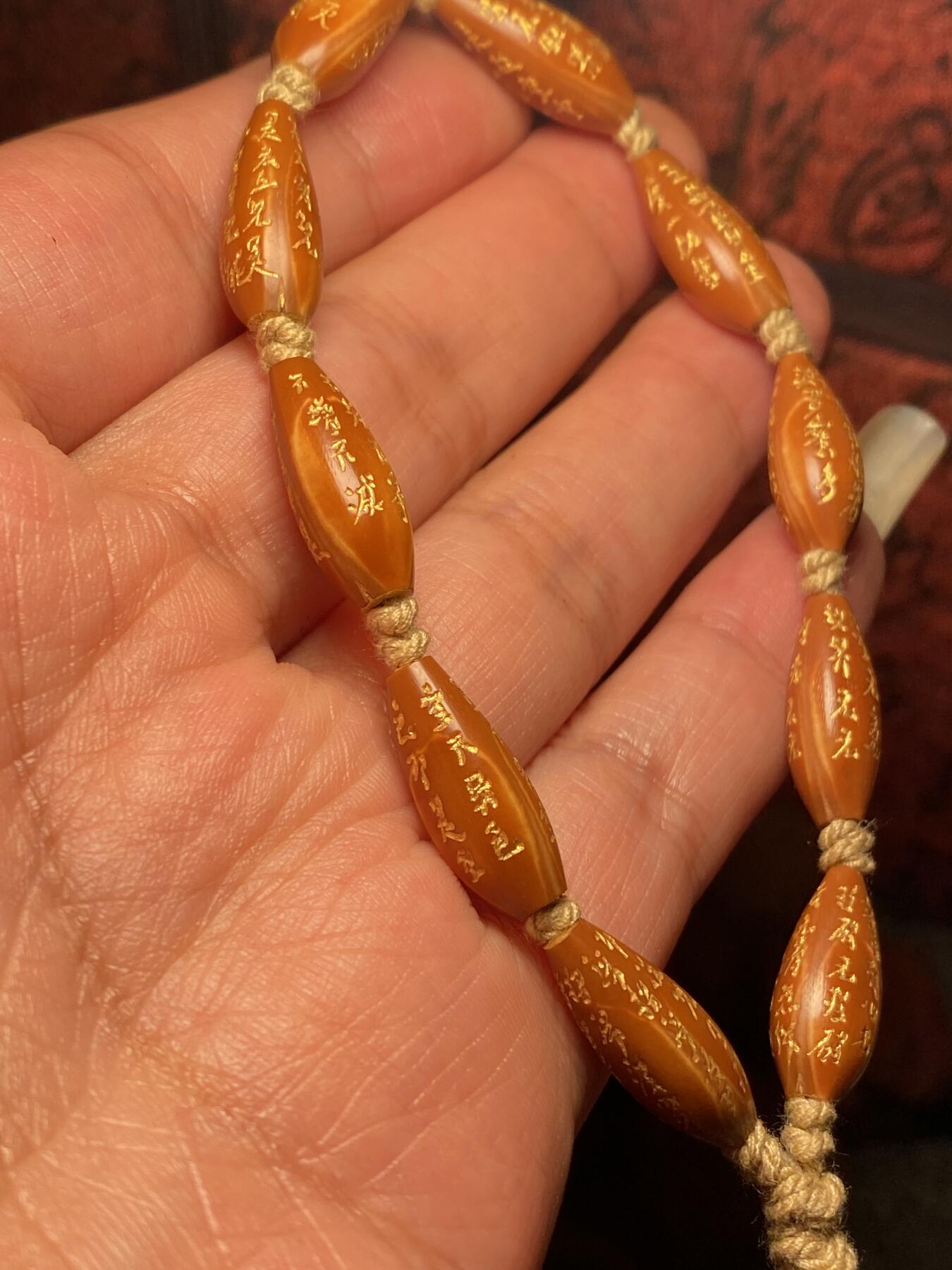 福利苏工核雕纯手工雕刻铁核细长柳叶手工微型般若，小籽，市场少见，尺寸0。78x1.9喜欢的来价不贵