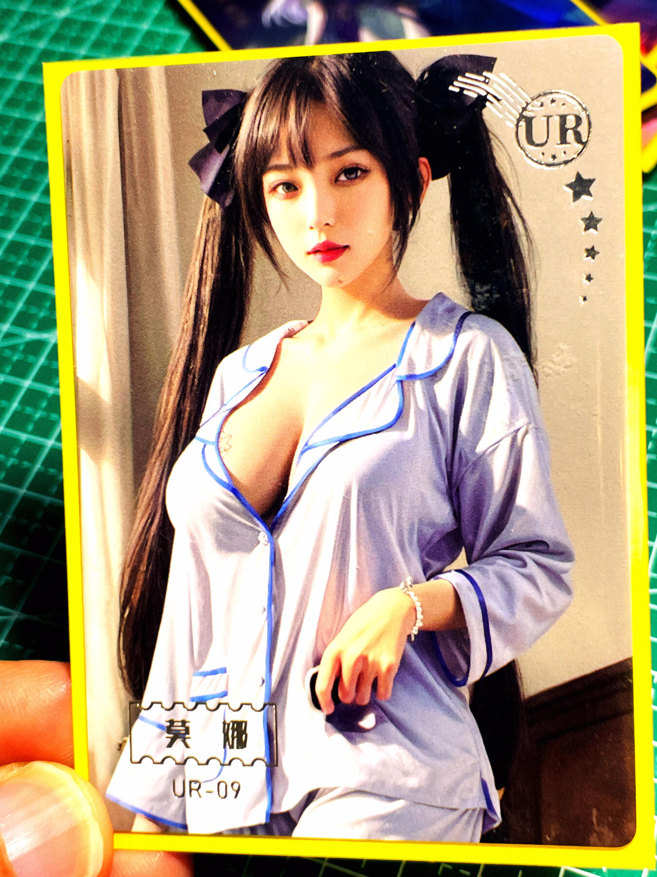 显眼宝第七期 私人收藏卡 [UR卡位] 原神 cos 莫娜 一张 普卡烫银工艺 大卡尺寸 