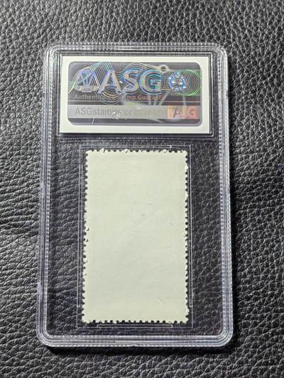 洪涛臻品批发群 精选邮票限时拍卖第1119期  纪98马克思新，3-1一枚， ASG85分OG，金粉亮。面艳背白品相好，最严格时期出分，票状态一流，看不出任何瑕疵，砸壳有机会搏90  95高分。这枚票非常漂亮，喜欢不要错过！！！