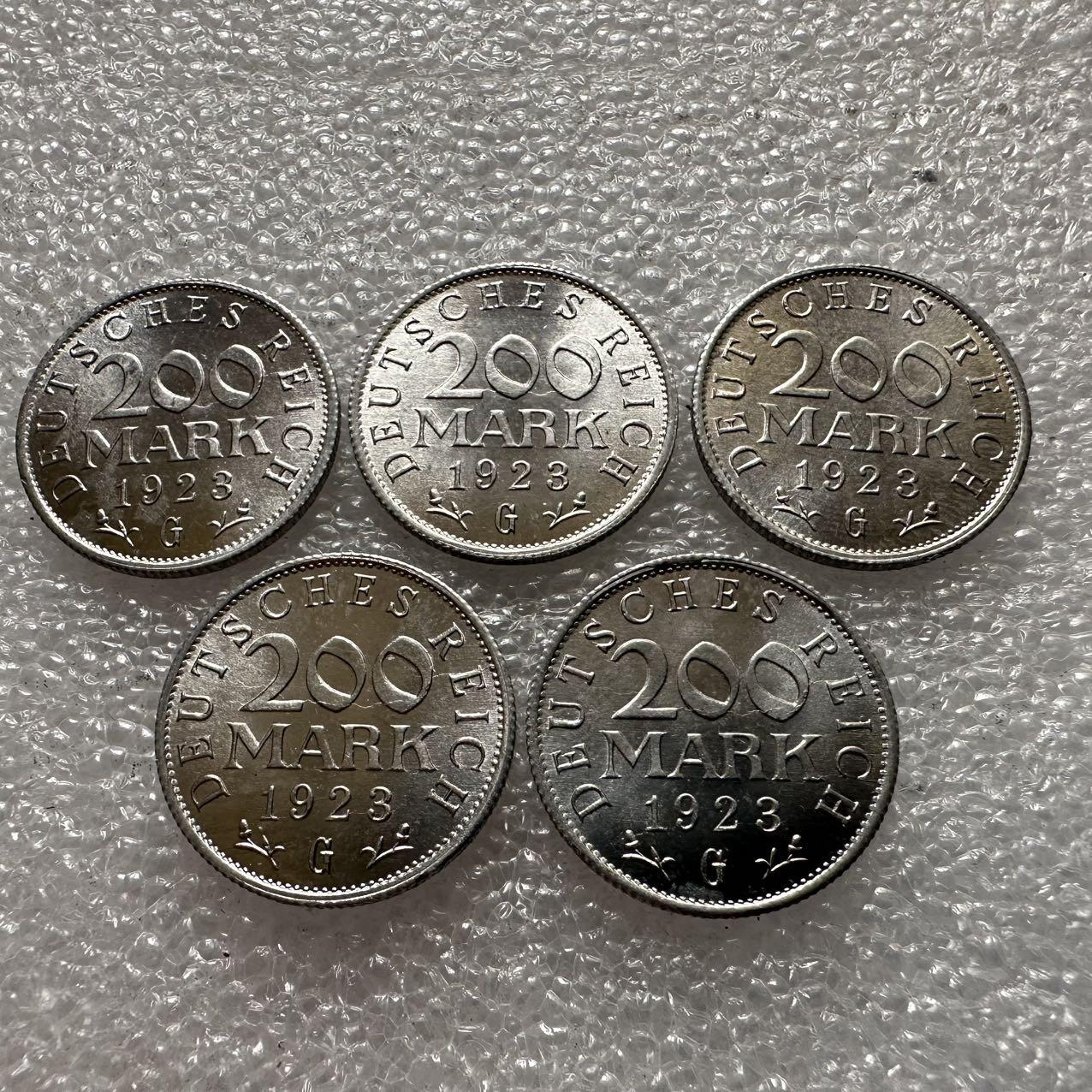 🌹外币初藏🌹🐯2025年第30场  每周二四六晚8️⃣点 接代拍 魏玛1923年200马克铝币 原光品5枚组