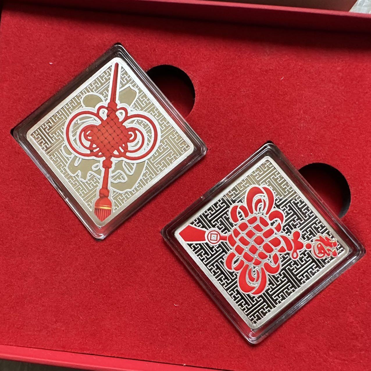 🌹外币初藏🌹🐯2025年第30场  每周二四六晚8️⃣点 接代拍 2015年米兰世博会中国结 铜镀银纪念章