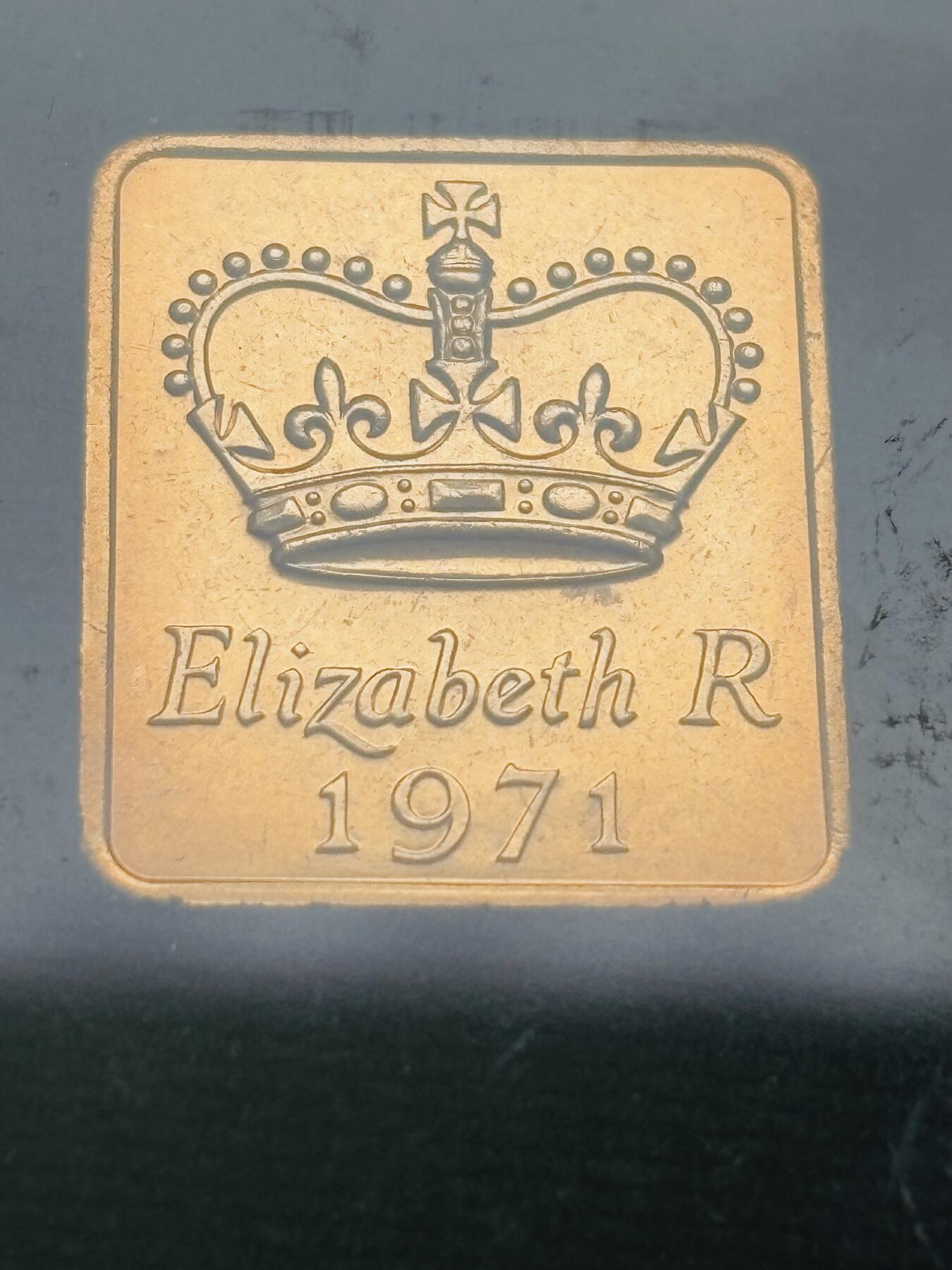文馨钱币收藏第 233 场 原封原盒 1971 年英国货币十进制改革首版精制套币，带精制铜章