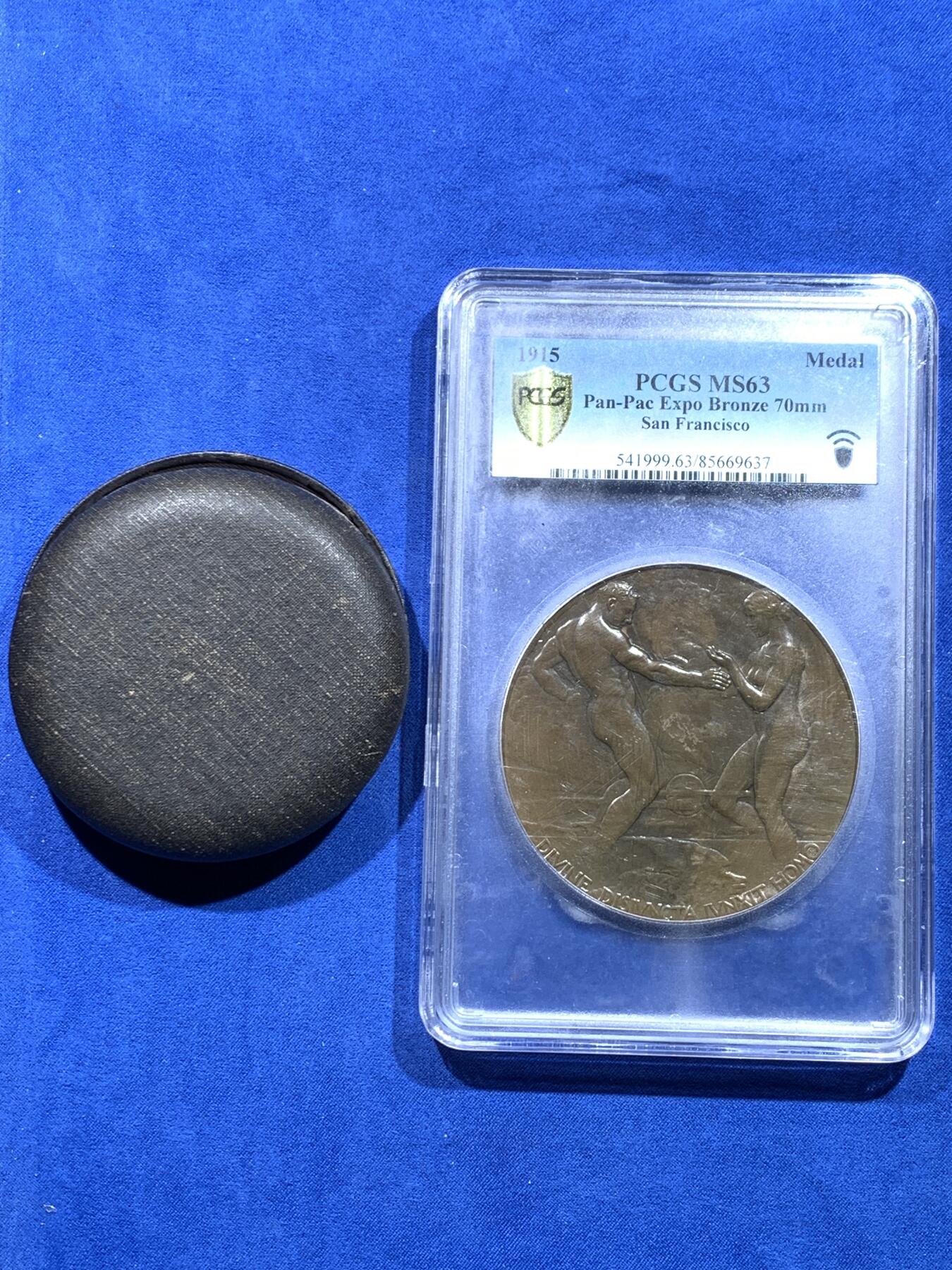 《竞宝斋》第367场 周日，周一 2场连拍 （全场包邮） PCGS MS63 巴拿马1915年世博会奖牌，包浆温润，附带原盒，世博会的名誉品种，老藏家出品，PCGS加大盒。