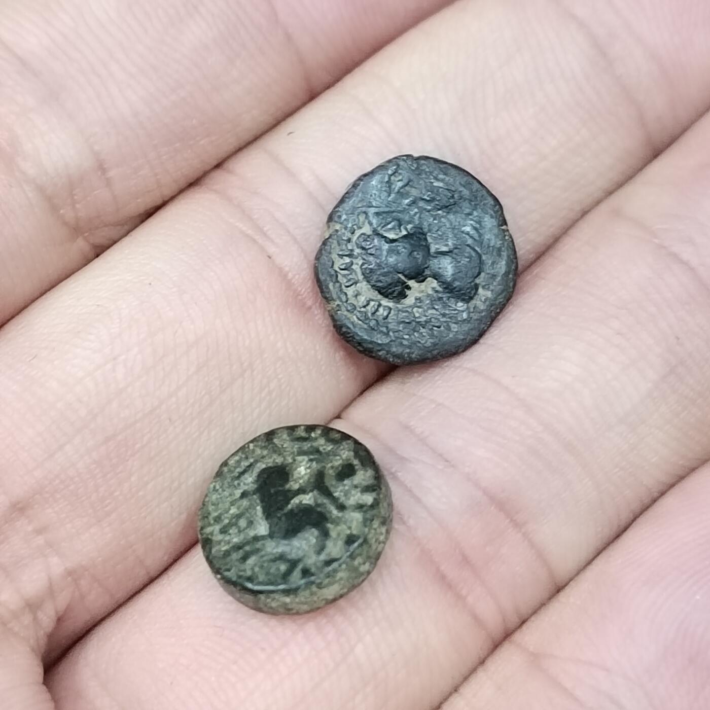 PCAI钱币1-301 各类纸币债券小专场 贵霜帝国二枚