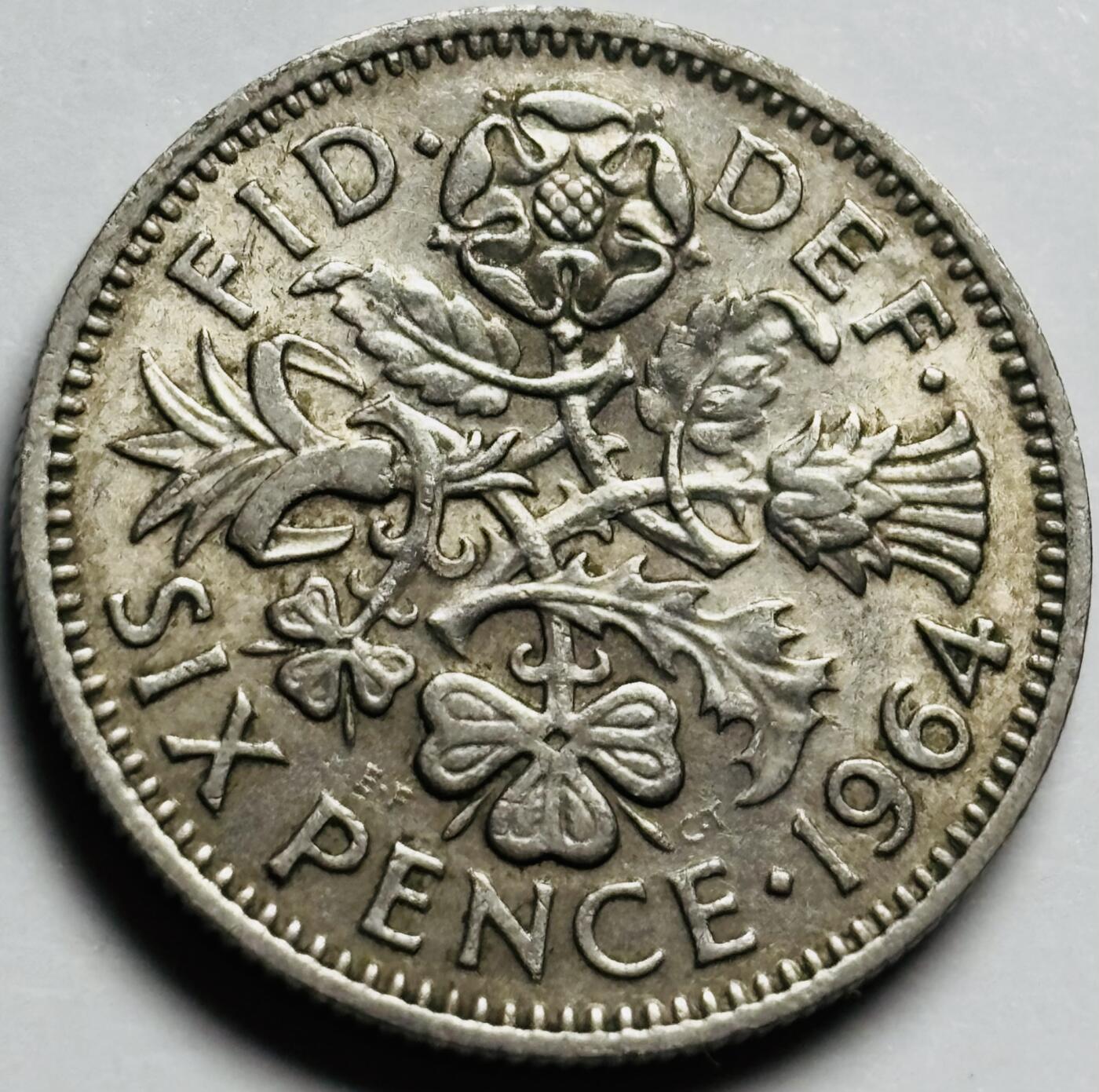 文馨钱币收藏第 233 场 带光美品1964 年英国幸运 6 便士