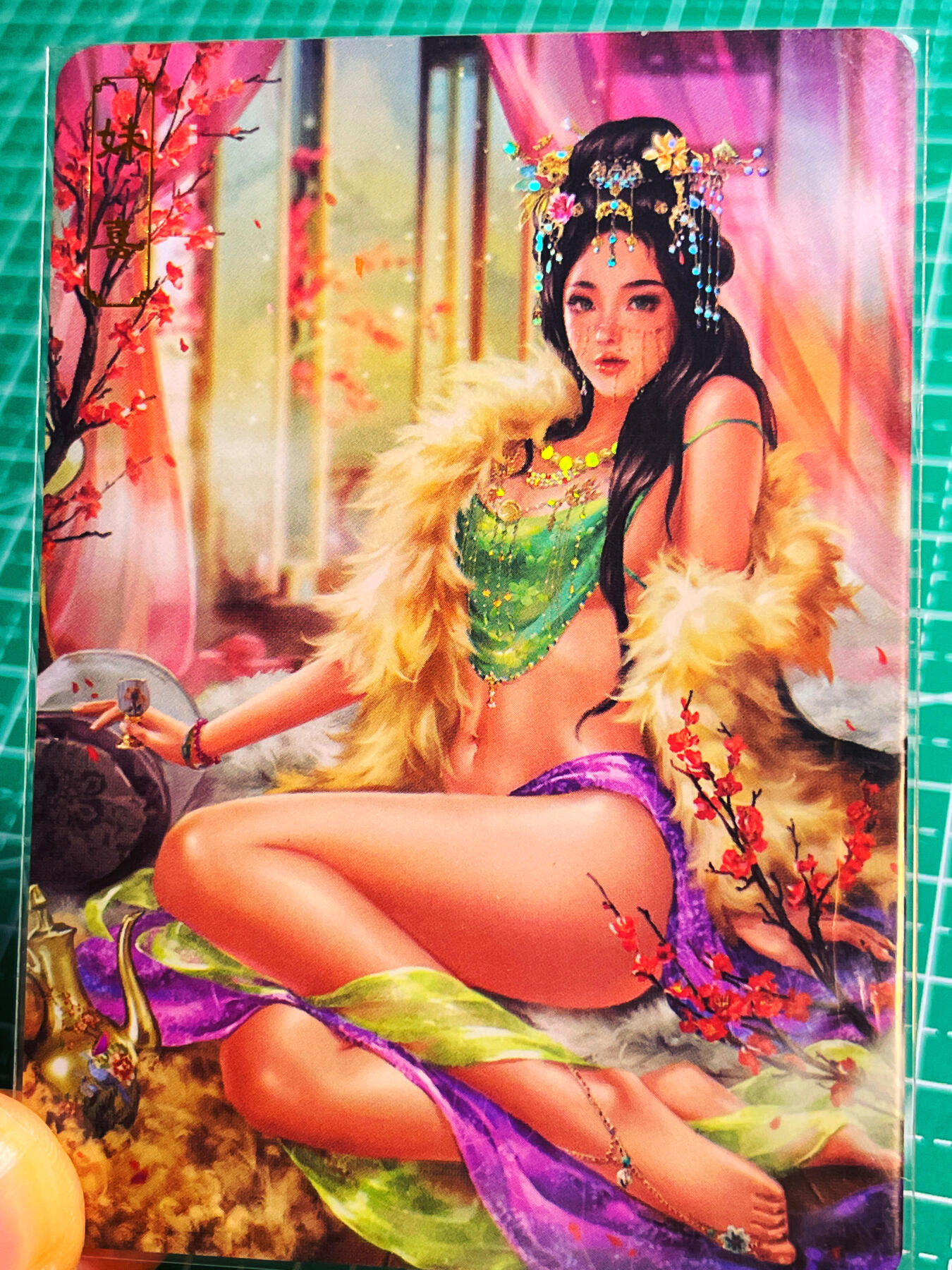 显眼宝第八期 私人收藏欣赏一下吧 【限编017号】卡将绝代芳华 妹喜 一套三张  金彩工艺