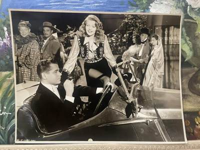 海外回流精选拍卖 - 1950年左右玛丽莲梦露老影视照片（24.5cmX18.cm）