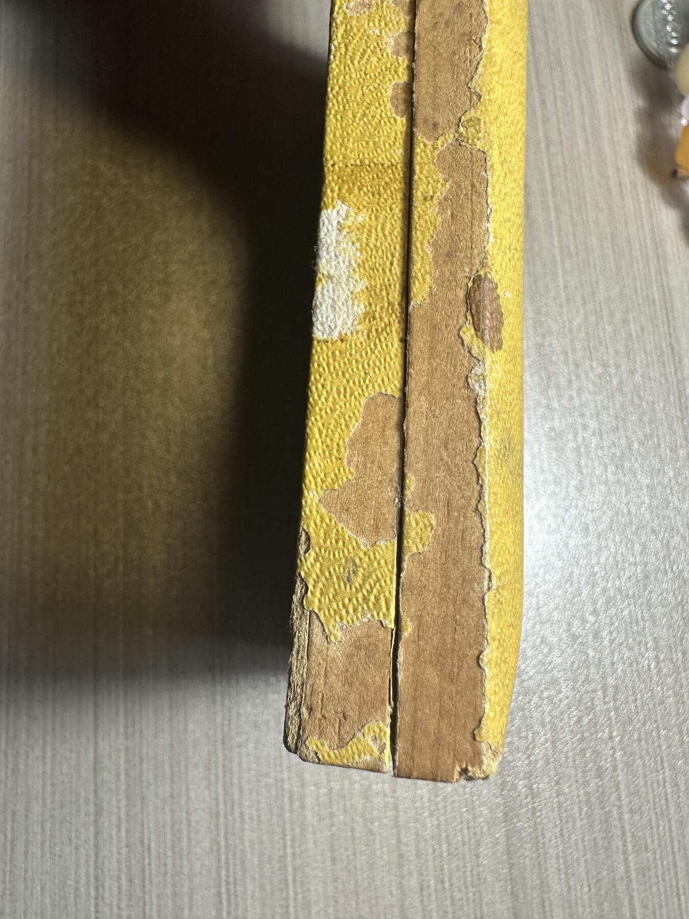 无佣金，章，世界钱币 神庙创建纪念章，原盒，盒子有点掉皮