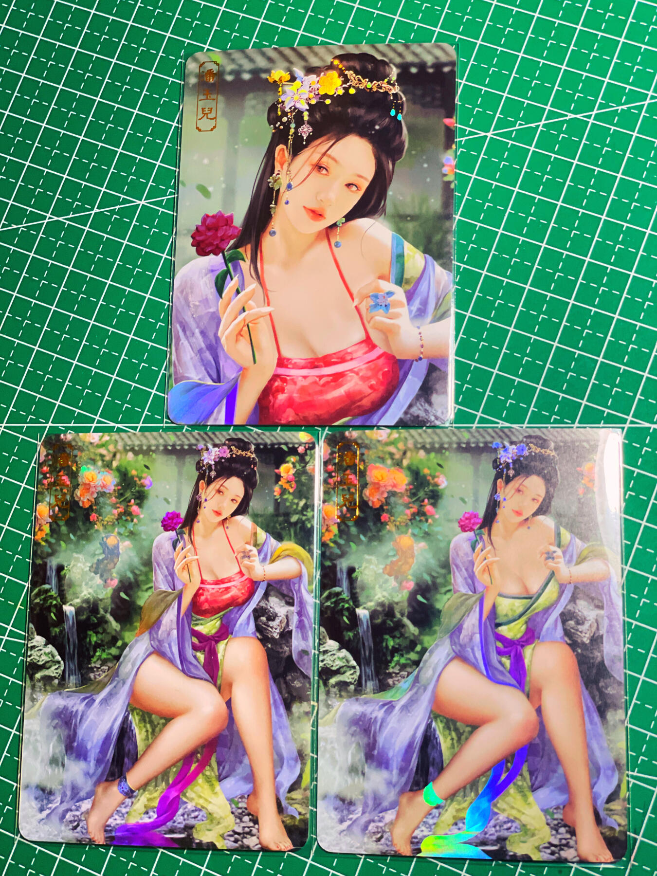 显眼宝第八期 私人收藏欣赏一下吧 【限编371号】卡将绝代芳华 潘玉儿  一套三张  金彩工艺