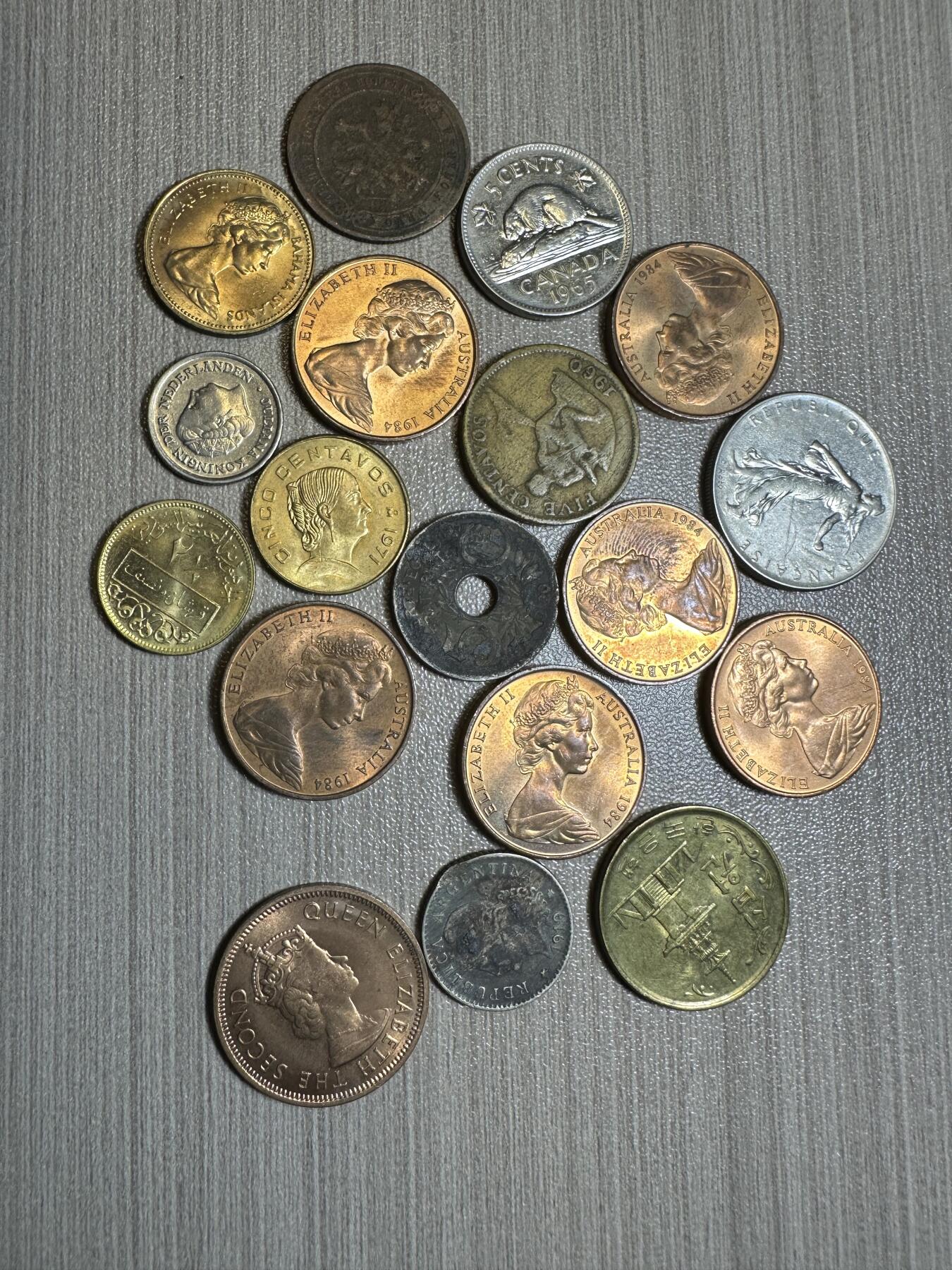 无佣金，章，世界钱币 外币20枚，大部份原光品相