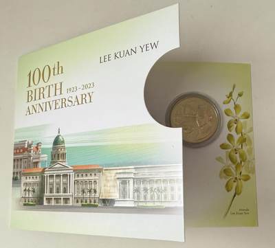 S&S Numismatic世界钱币-拍卖 第112期  - 新加坡2923年 国父李光耀诞辰100周年 10新元纪念币官方卡币
