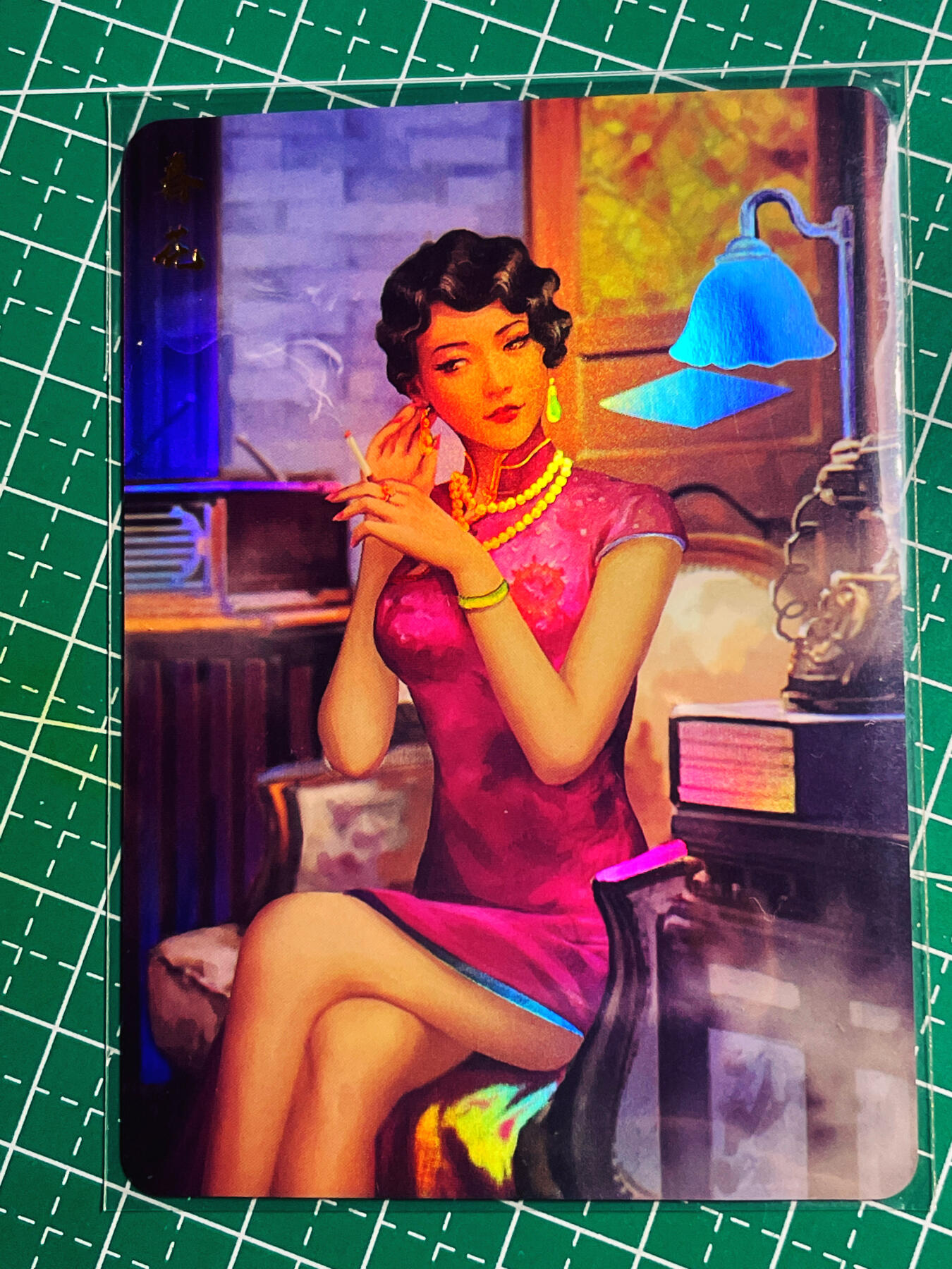 显眼宝第八期 私人收藏欣赏一下吧 卡将卡牌 秦淮十三钗 正规版  春花 金彩卡一张