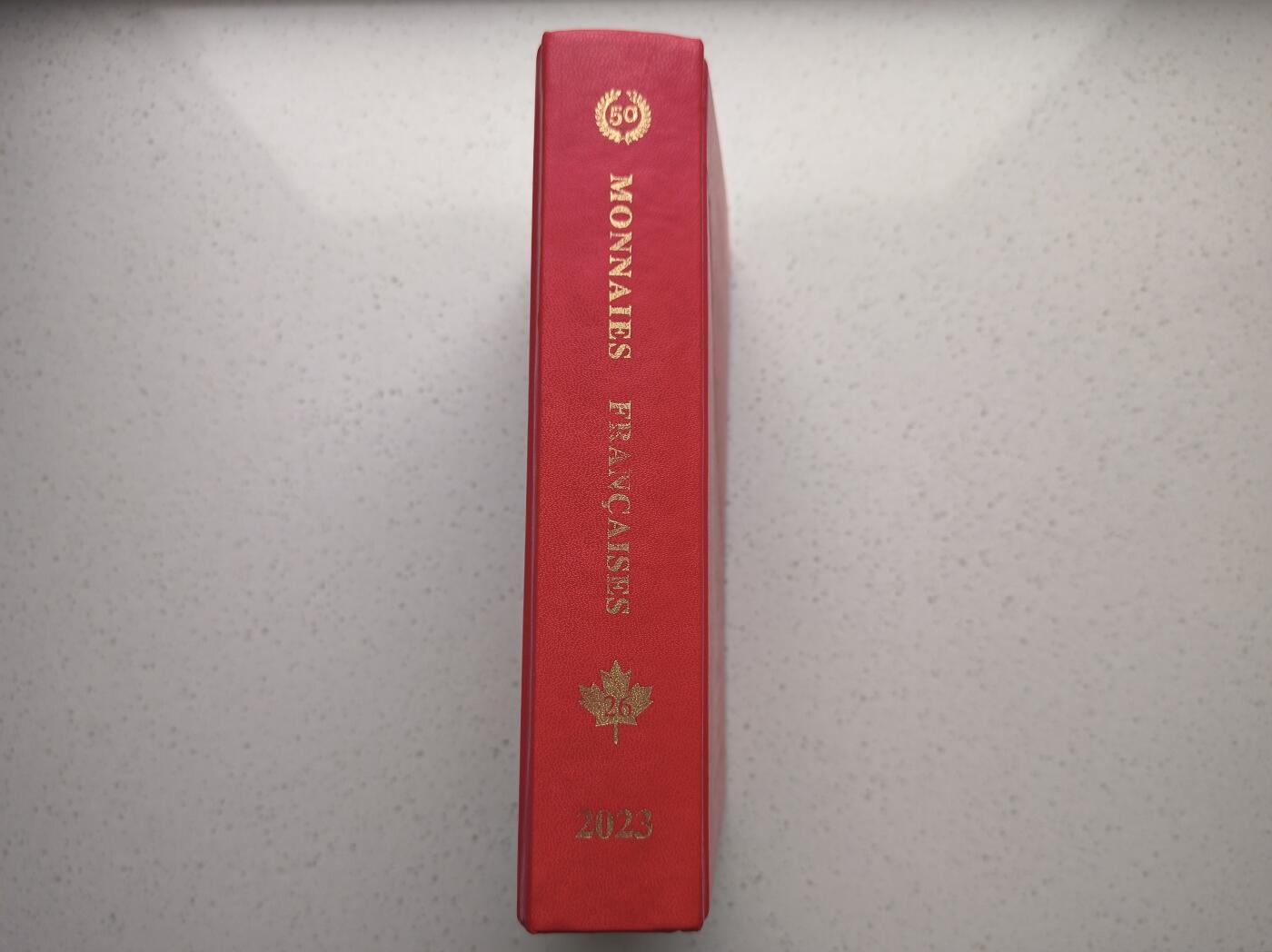 博洋堂世界钱币拍卖第117期（全场包邮） 最新版Gadoury法国硬币目录（红宝书）50周年纪念版，全面加厚升级，最低成本玩转法国流通币和样币，七成新，瑕疵如图。图书资料因具有可复制性，售出不退不换，顺丰陆运到付（运费根据距离10-16元不等）