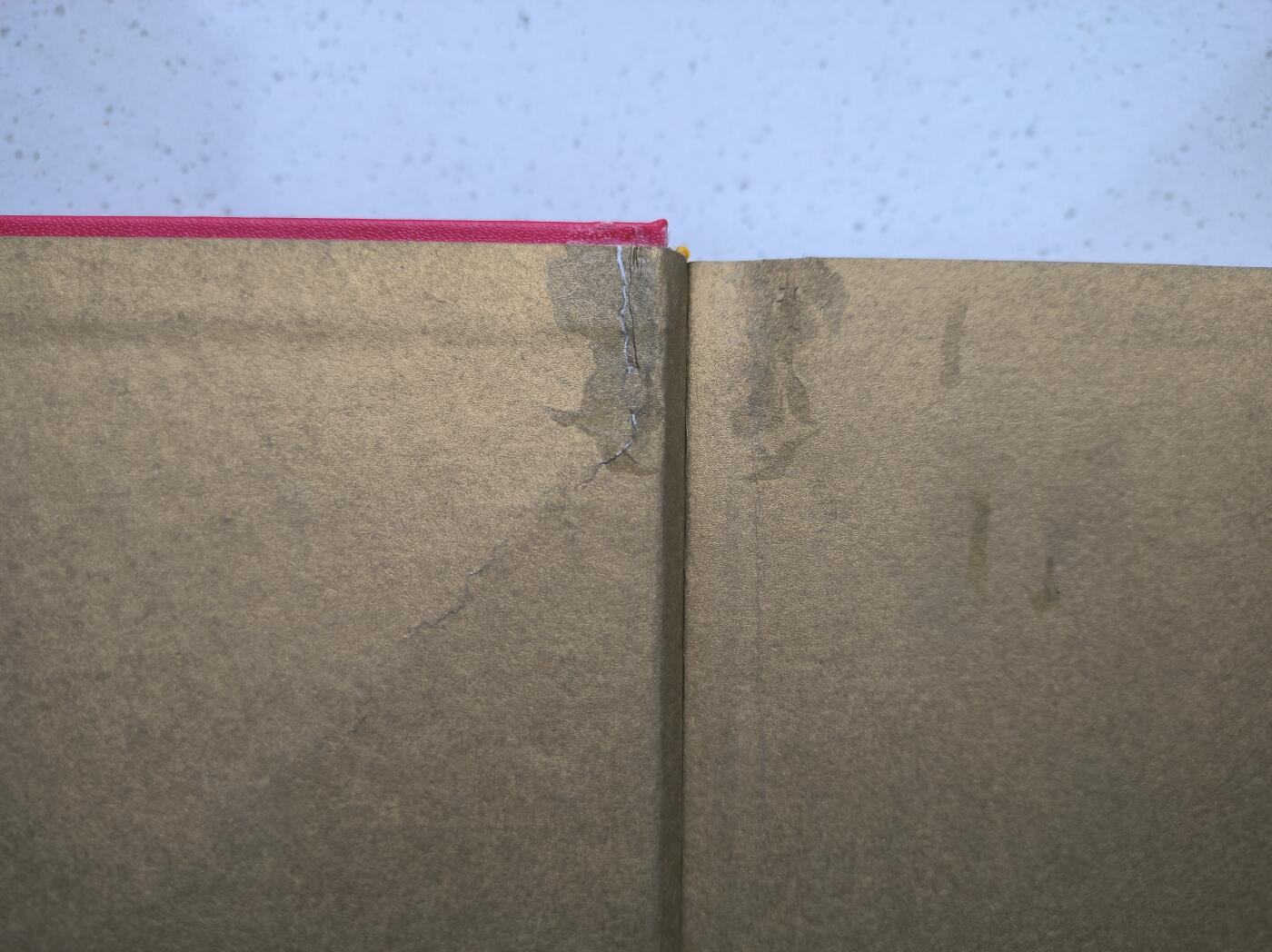 博洋堂世界钱币拍卖第117期（全场包邮） 最新版Gadoury法国硬币目录（红宝书）50周年纪念版，全面加厚升级，最低成本玩转法国流通币和样币，七成新，瑕疵如图。图书资料因具有可复制性，售出不退不换，顺丰陆运到付（运费根据距离10-16元不等）