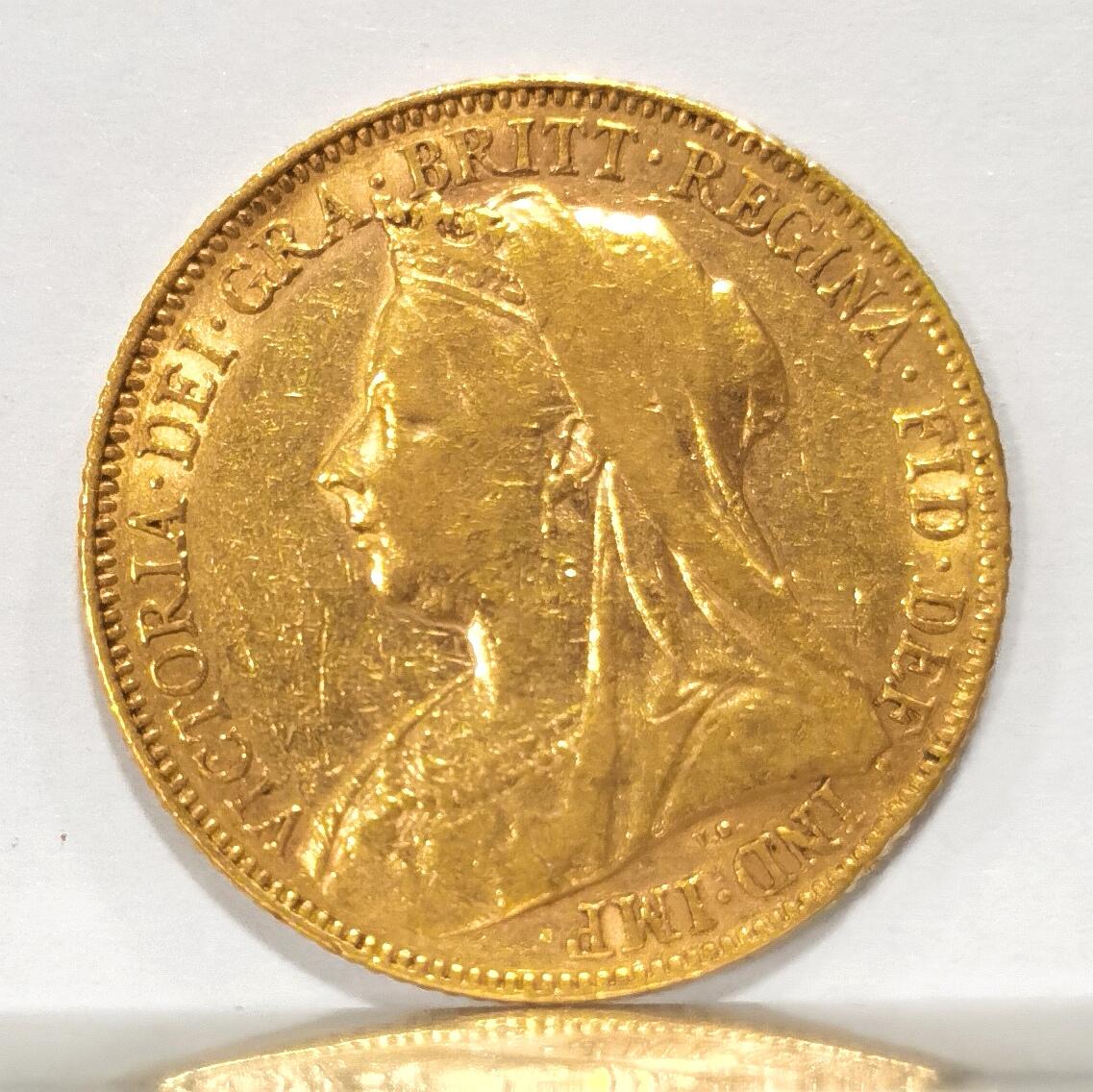 博洋堂世界钱币拍卖第117期（全场包邮） 维多利亚女王1索维林金币，马剑金币，披纱版，本土厂，1899年