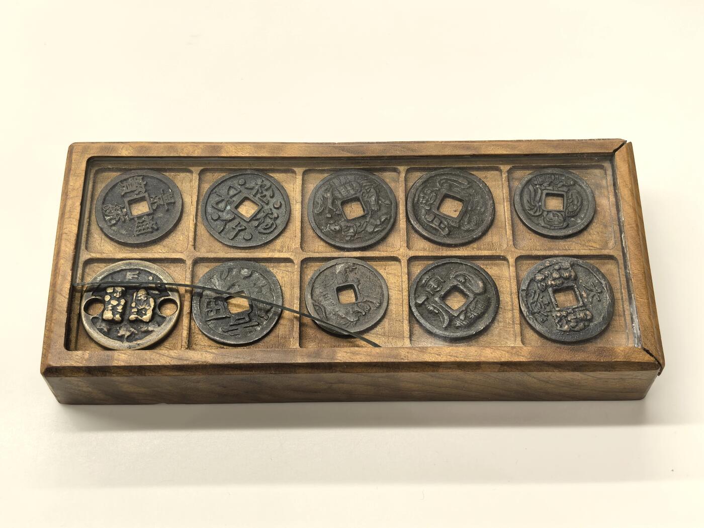 博洋堂世界钱币拍卖第117期（全场包邮） 日本藏家旧藏各种花钱10枚一组，藏家后人送拍