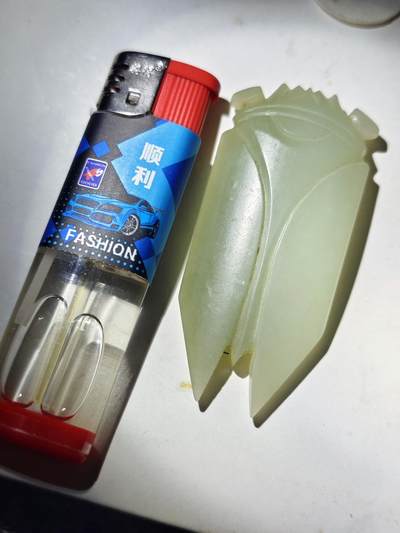 新疆和田玉汉八刀玉蝉 - 新疆和田玉汉八刀玉蝉