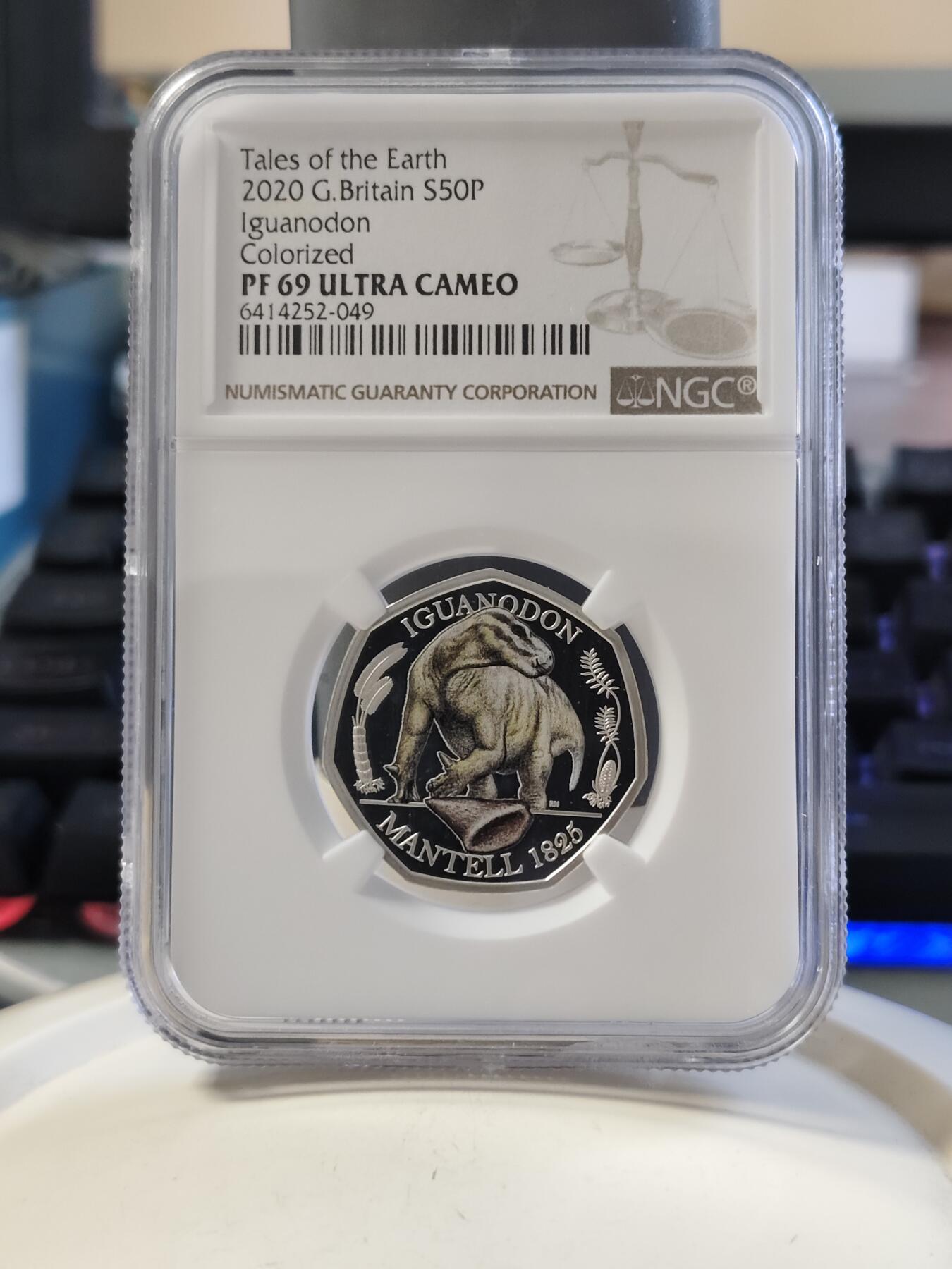 第168期拍卖【长期征集拍品】 英国2020年自然博物馆恐龙系列禽龙精制彩色银币NGC-PF69原盒证书，925银，8克，发行量7000枚