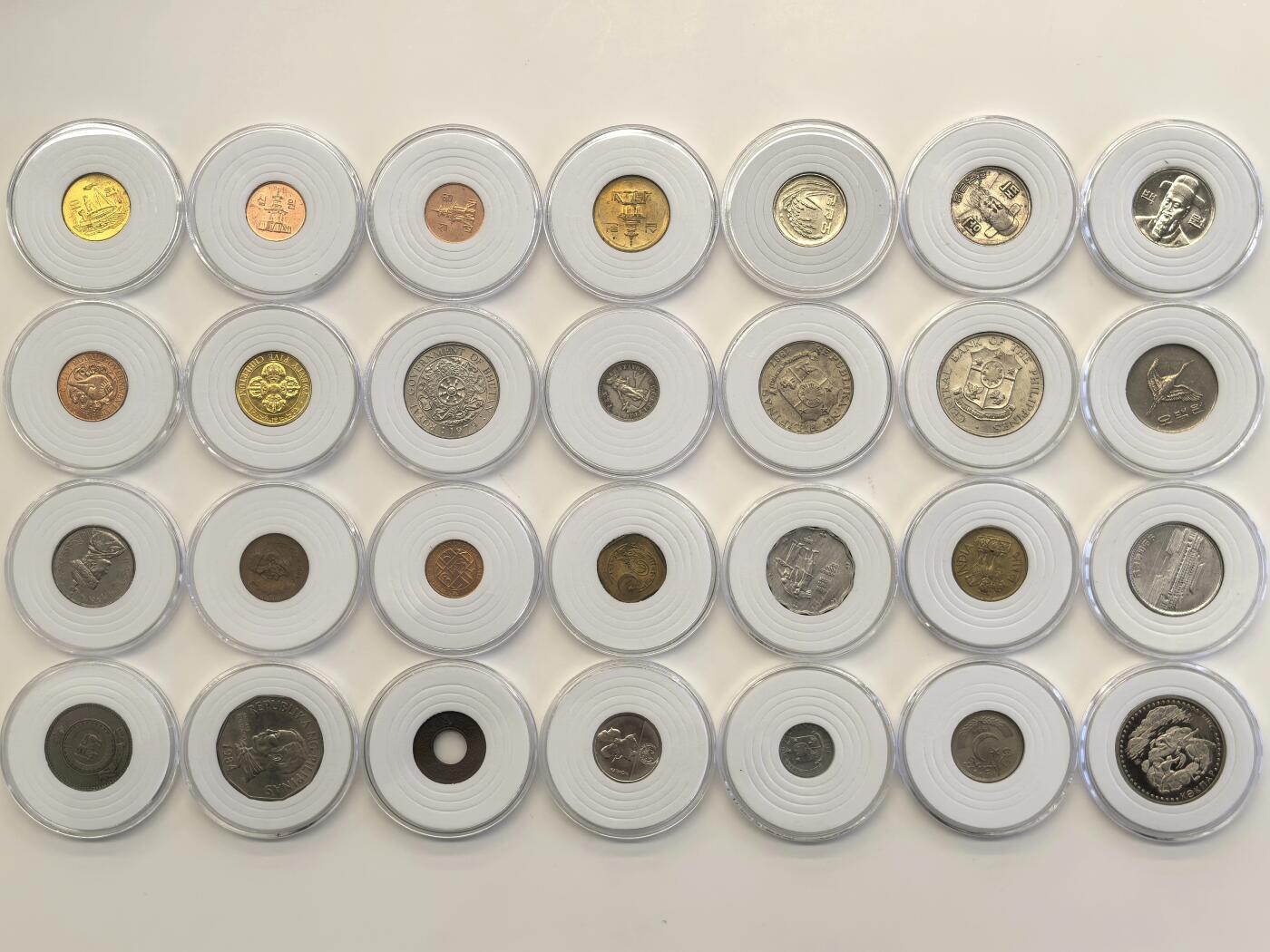 博洋堂世界钱币拍卖第117期（全场包邮） 斯里兰卡 巴基斯坦 印度 不丹 朝鲜 韩国 菲律宾 哈萨克斯坦 共28枚硬币