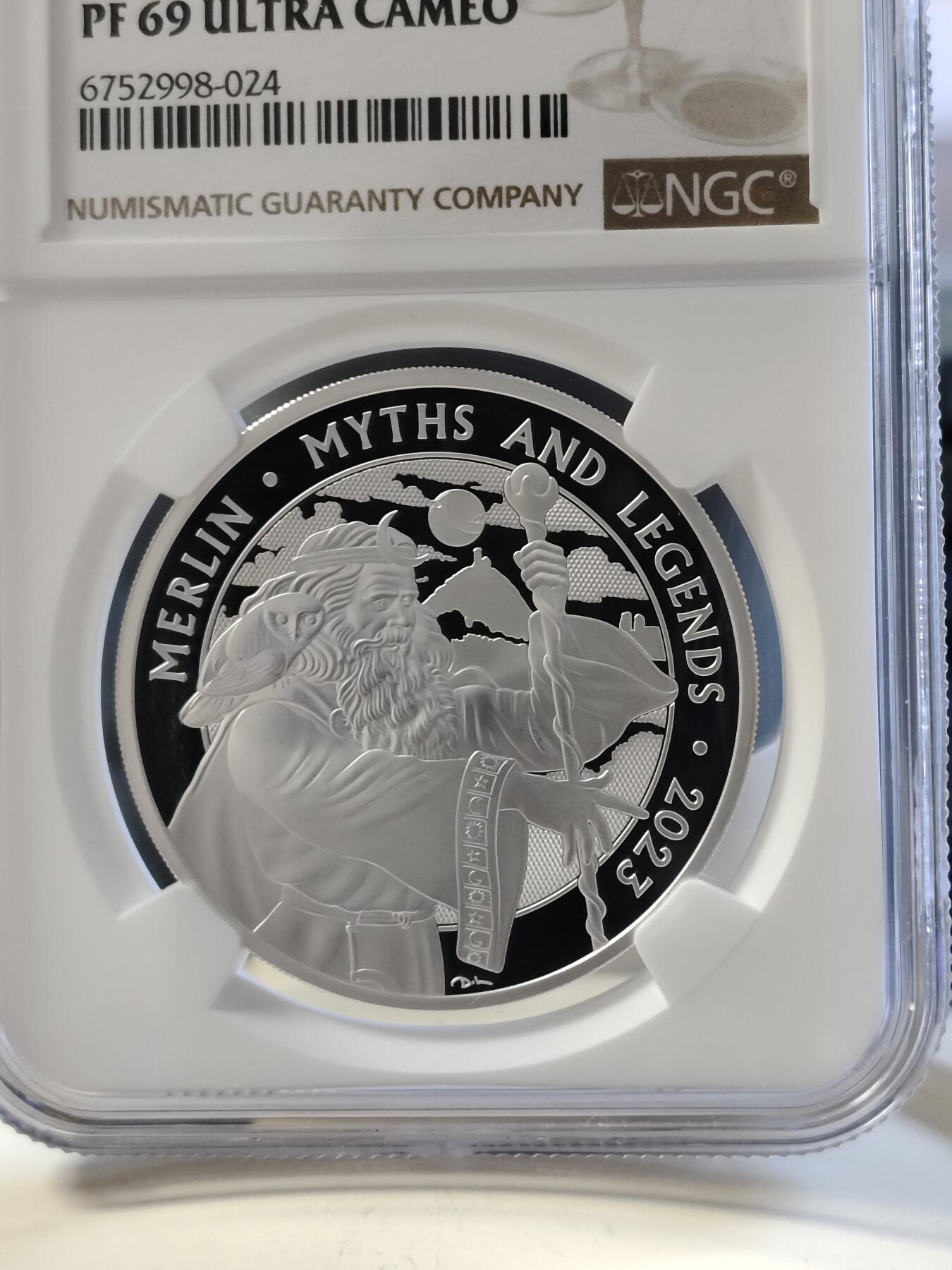 第168期拍卖【长期征集拍品】 英国2023年发行神话和传说系列-梅林2英镑精制纪念银币NGC-PF69原盒证书，999银，1盎司，发行2500枚