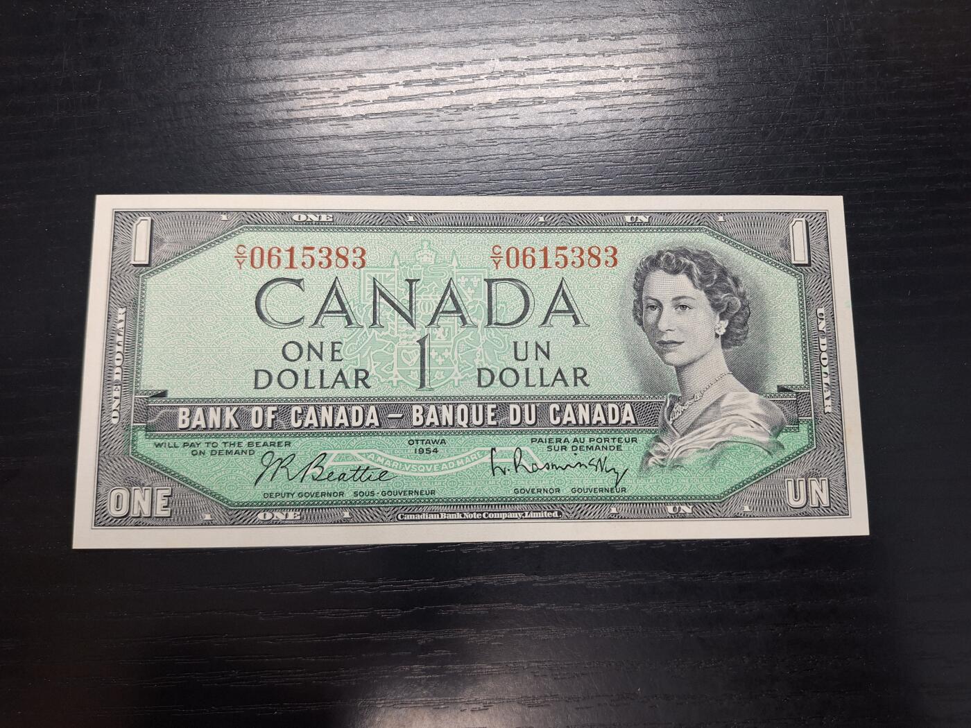 博彦收藏  4月8日 8点钱币专场 1954加拿大女皇一元 无47 UNC