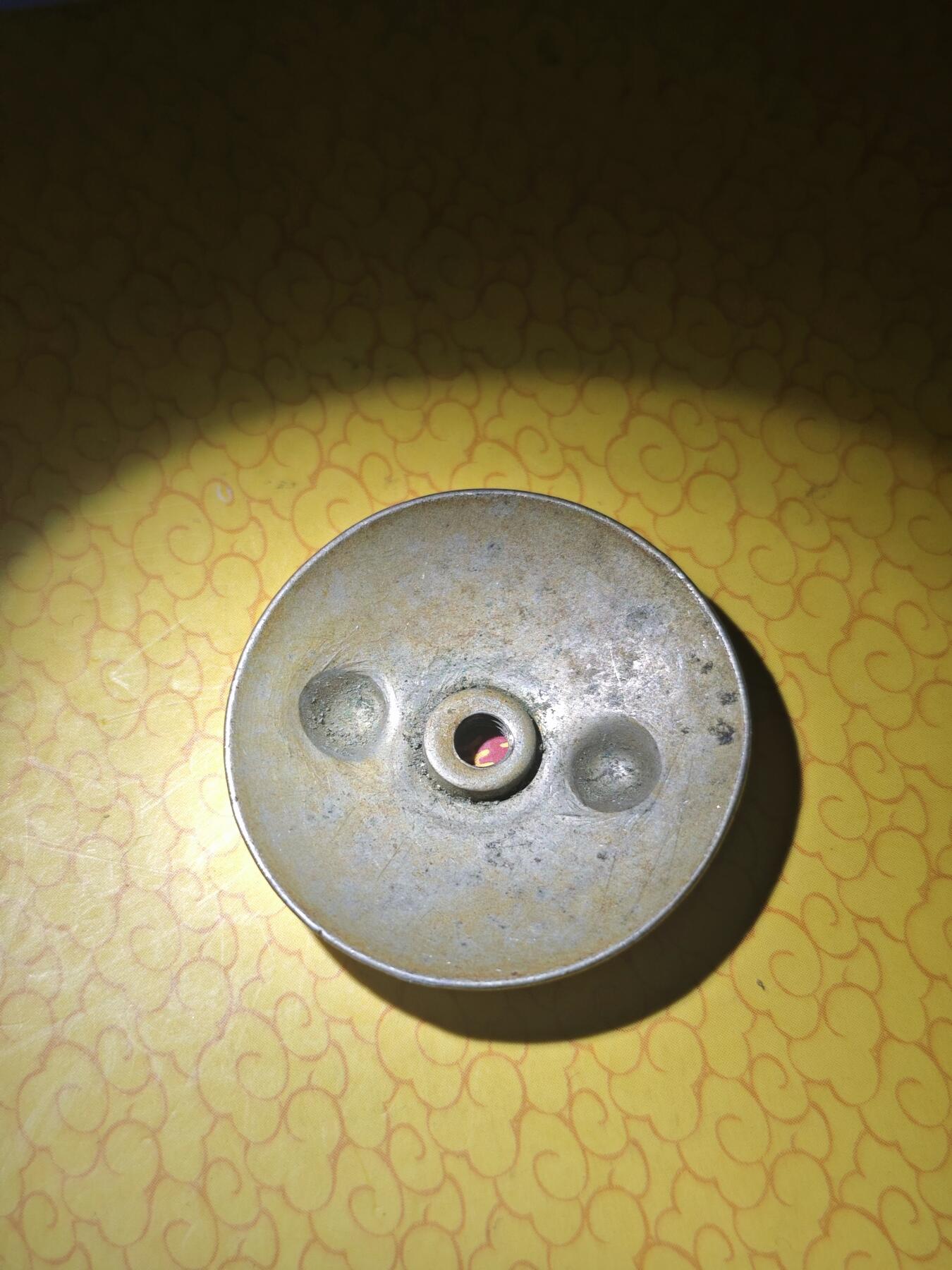 银章后盖 银质