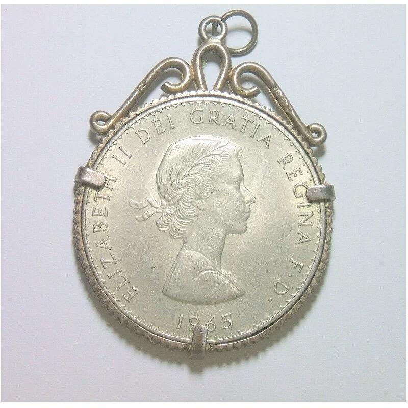  英国1965年伊丽莎白二世+丘吉尔高浮雕精制币章吊坠带银圈 40MM