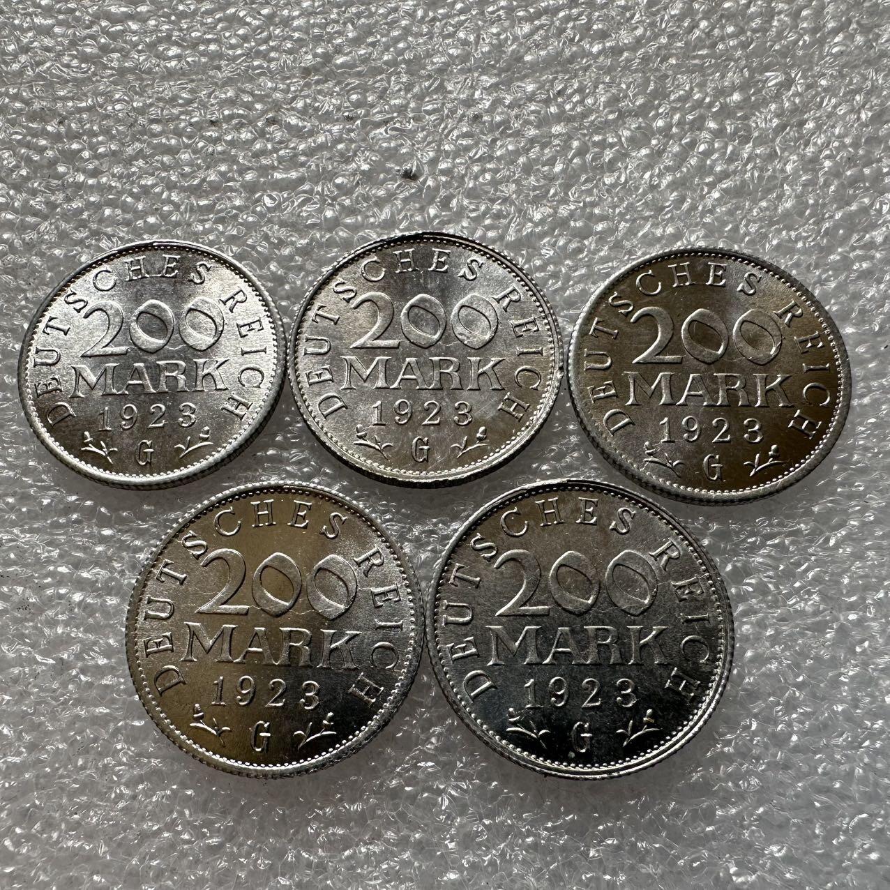 🌹外币初藏🌹🐯2025年第33场  每周二四六晚8️⃣点 接代拍 魏玛1923年200马克铝币 原光品5枚组