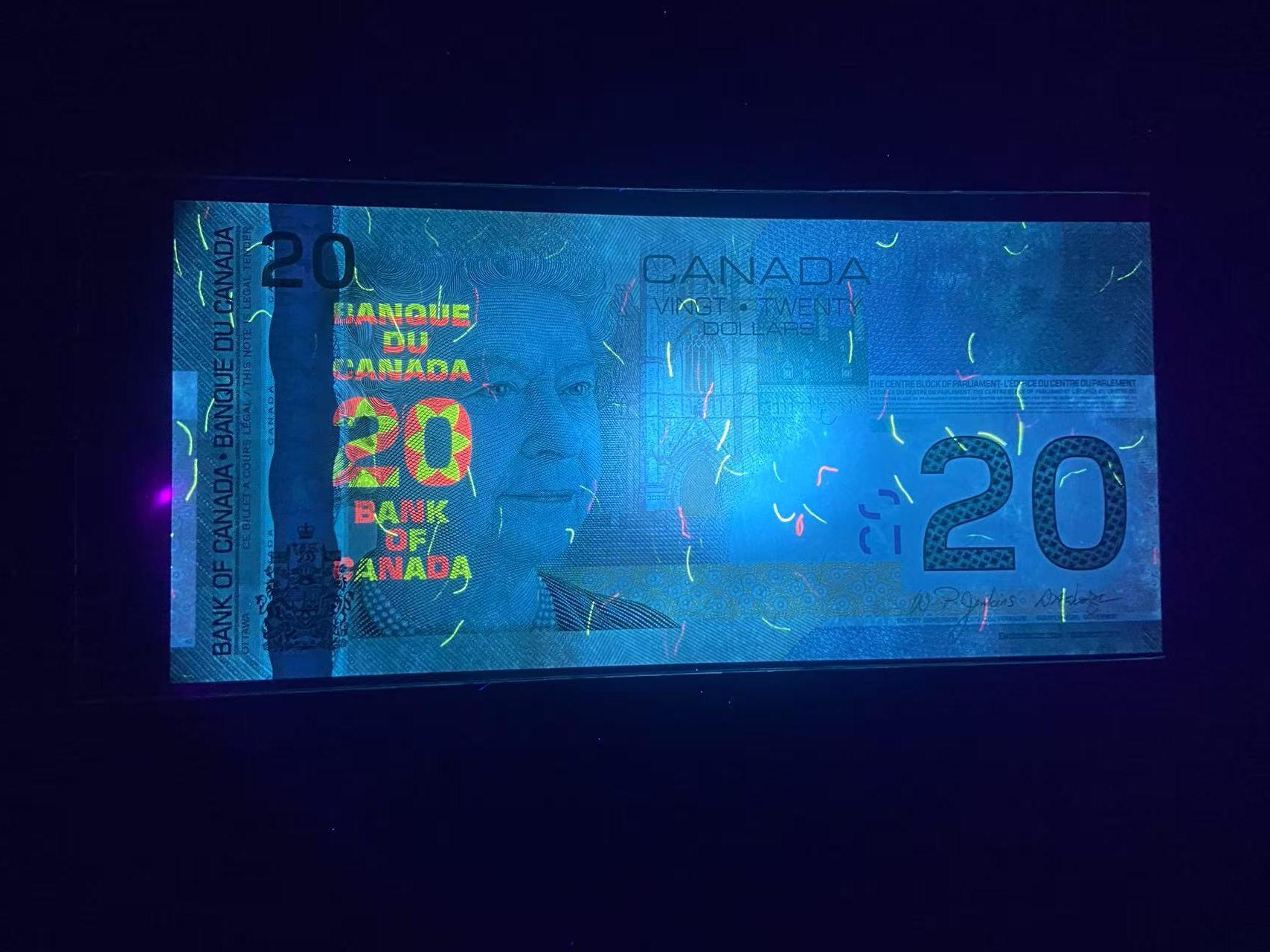 【炜奕收藏】，第二十八期，多张亚洲纪念钞 2005年加拿大旅版20元，IBNS首届获奖钞，UNC品相