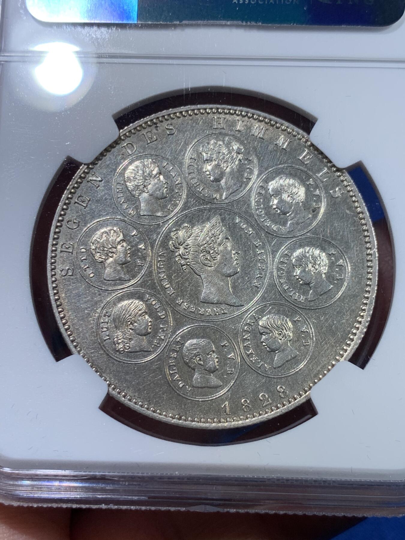 《竞宝斋》第370场 周日，周一 2场连拍 （全场包邮） NGC MS62 德国 1828年 德国巴伐利亚路德维希一世皇室全家福泰勒 银币 丝滑车轮银光 包浆漂亮