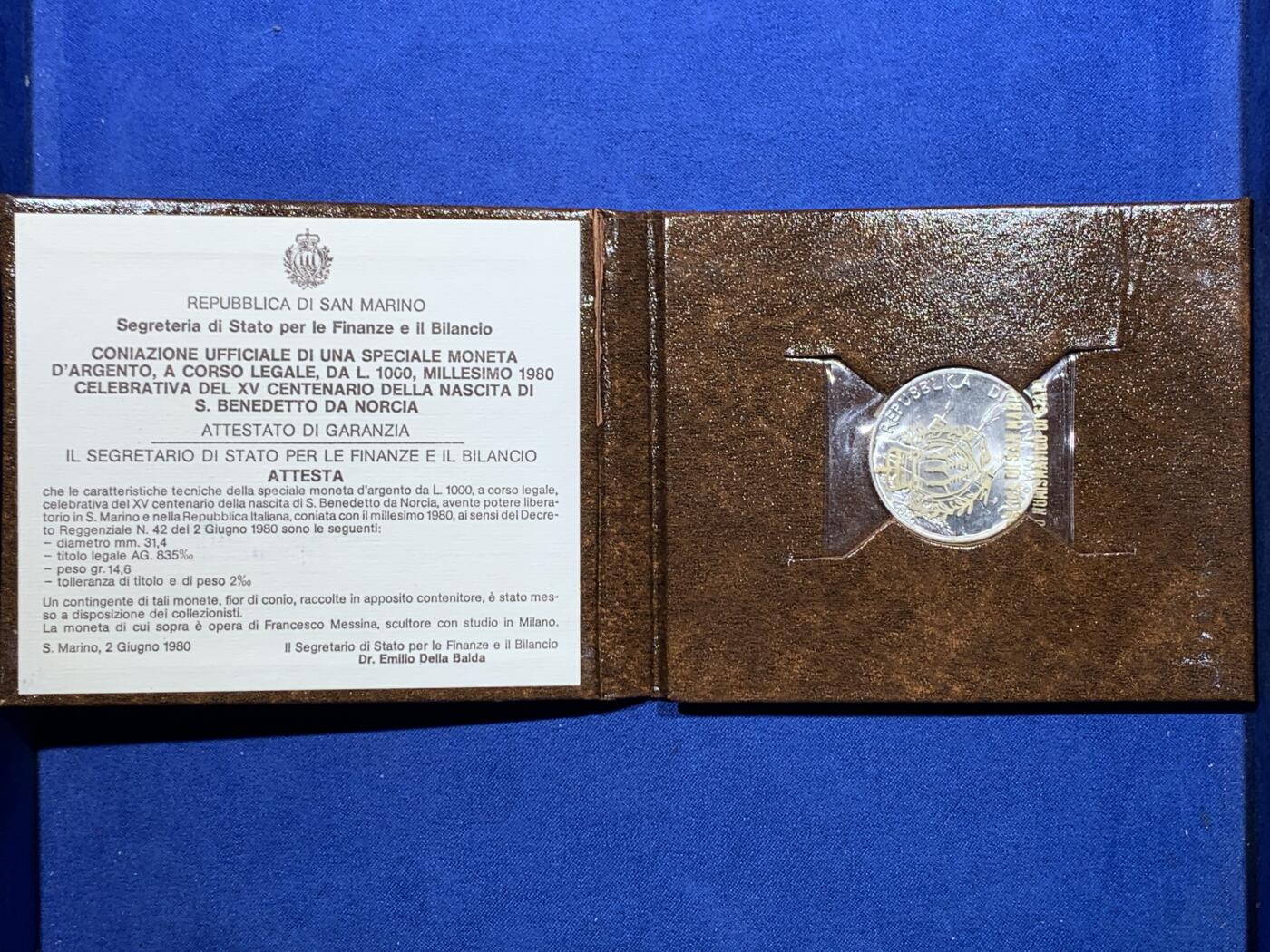 《竞宝斋》第370场 周日，周一 2场连拍 （全场包邮） 卡装 圣马力诺1980年天主教隐修士1000里拉银币 14.6克