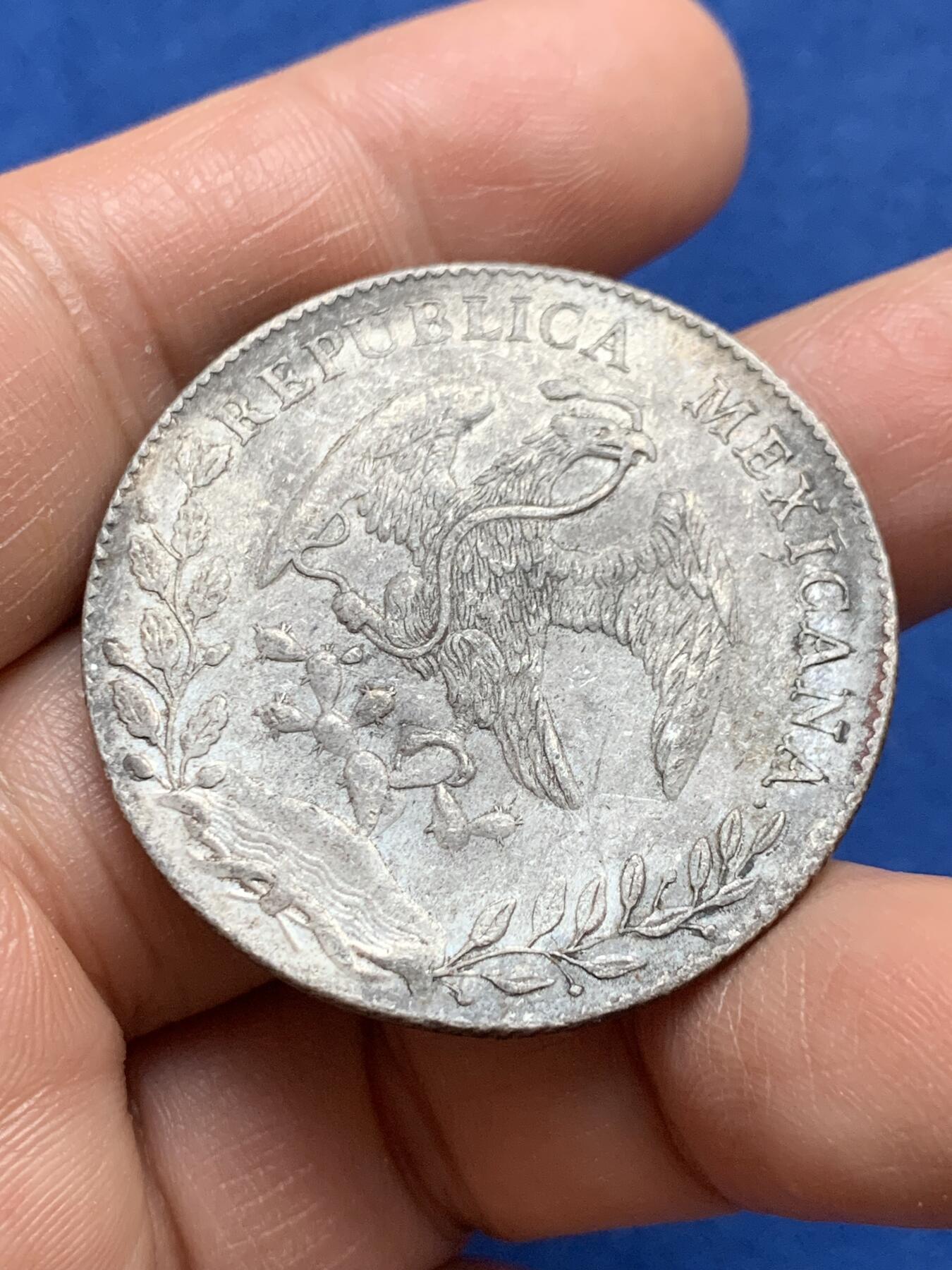 《竞宝斋》第370场 周日，周一 2场连拍 （全场包邮） 墨西哥 1892年 鹰洋 8瑞尔 银币