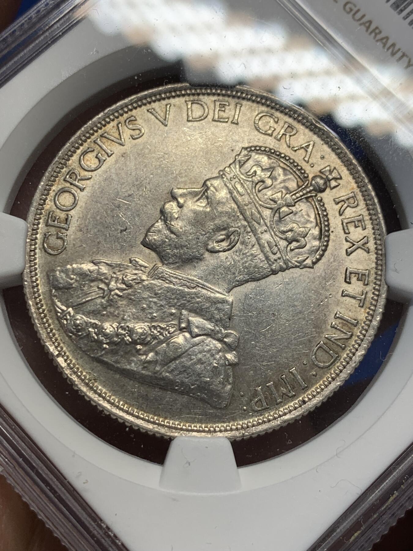 《竞宝斋》第370场 周日，周一 2场连拍 （全场包邮） NGC AU55 加拿大1936年乔五头像划船1元大银币