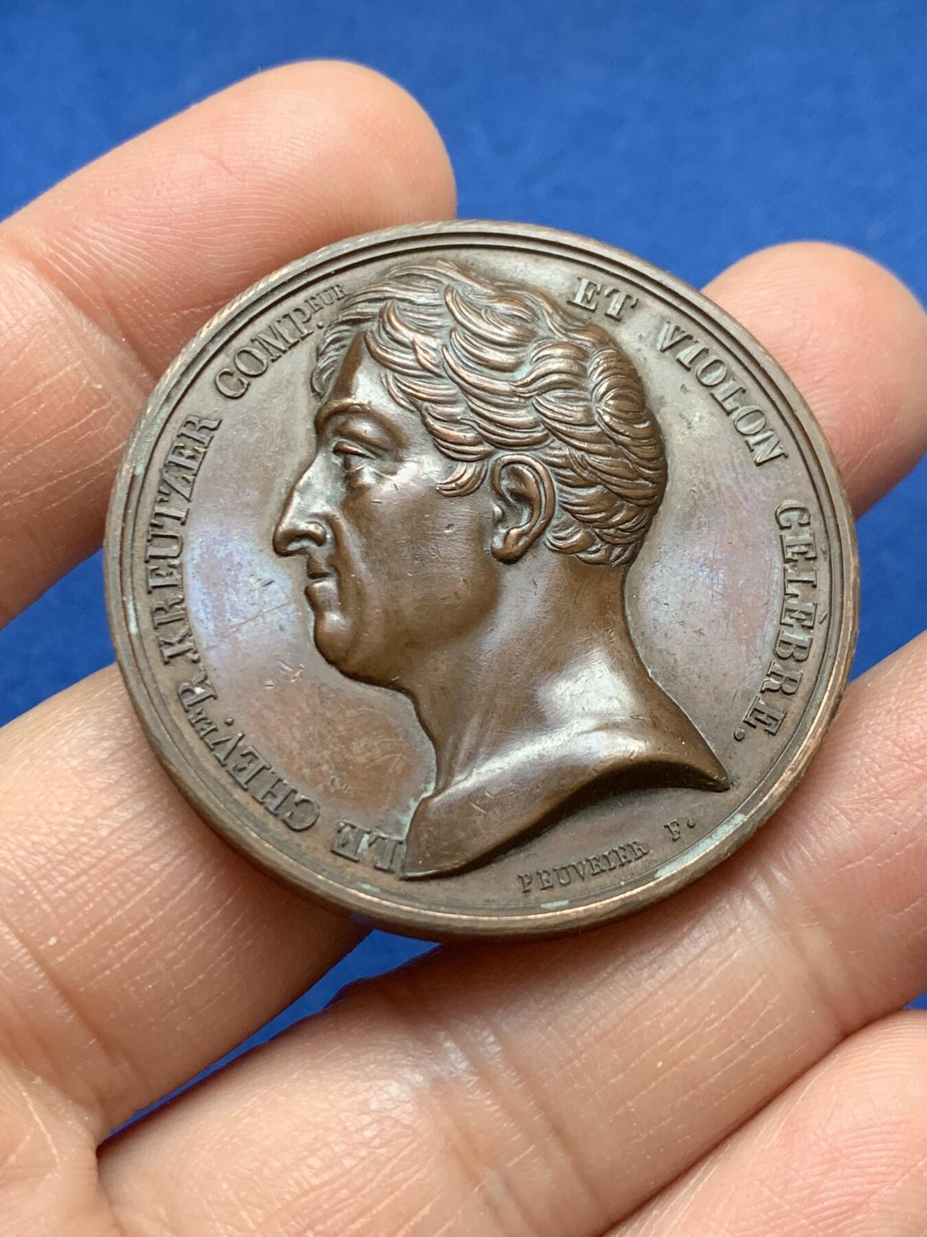 《竞宝斋》第370场 周日，周一 2场连拍 （全场包邮） 法国1823年小提琴家克鲁特·鲁道夫纪念铜章 38.35克 41mm 光边原铸 极其罕见 贝多芬创作的一首著名的小提琴奏鸣曲《克鲁特奏鸣曲》就是以他命名。