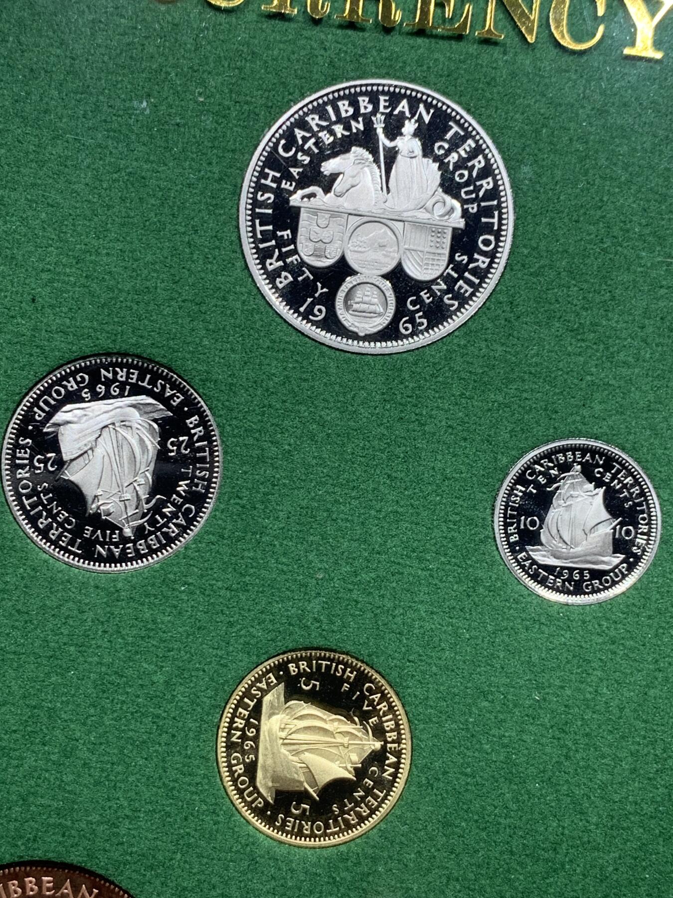 《竞宝斋》第370场 周日，周一 2场连拍 （全场包邮） 英属东加勒比 1965年全套6枚精制币套装 带证书