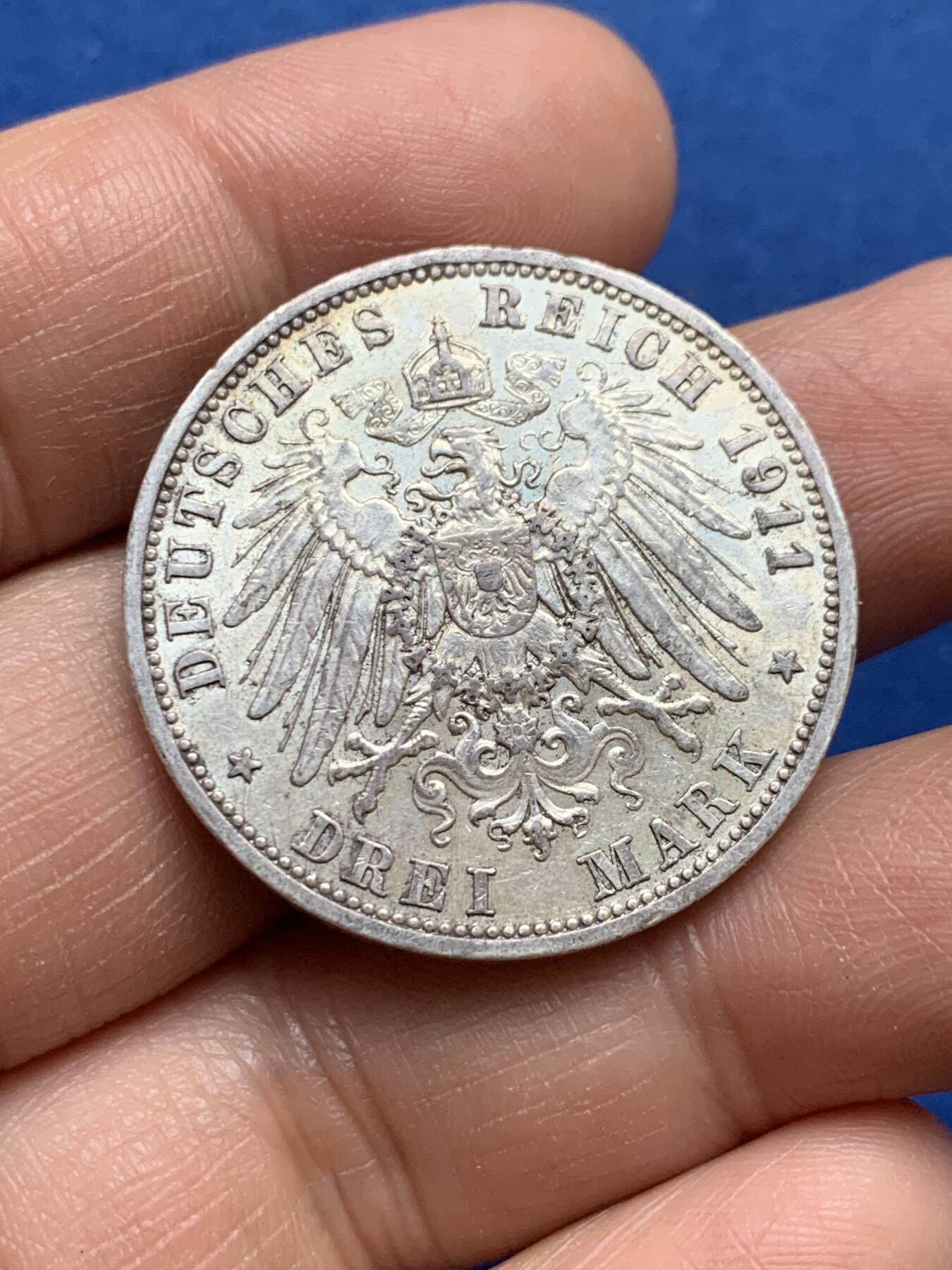 《竞宝斋》第370场 周日，周一 2场连拍 （全场包邮） 德国普鲁士 1911年 威廉二世 3马克 银币 好品