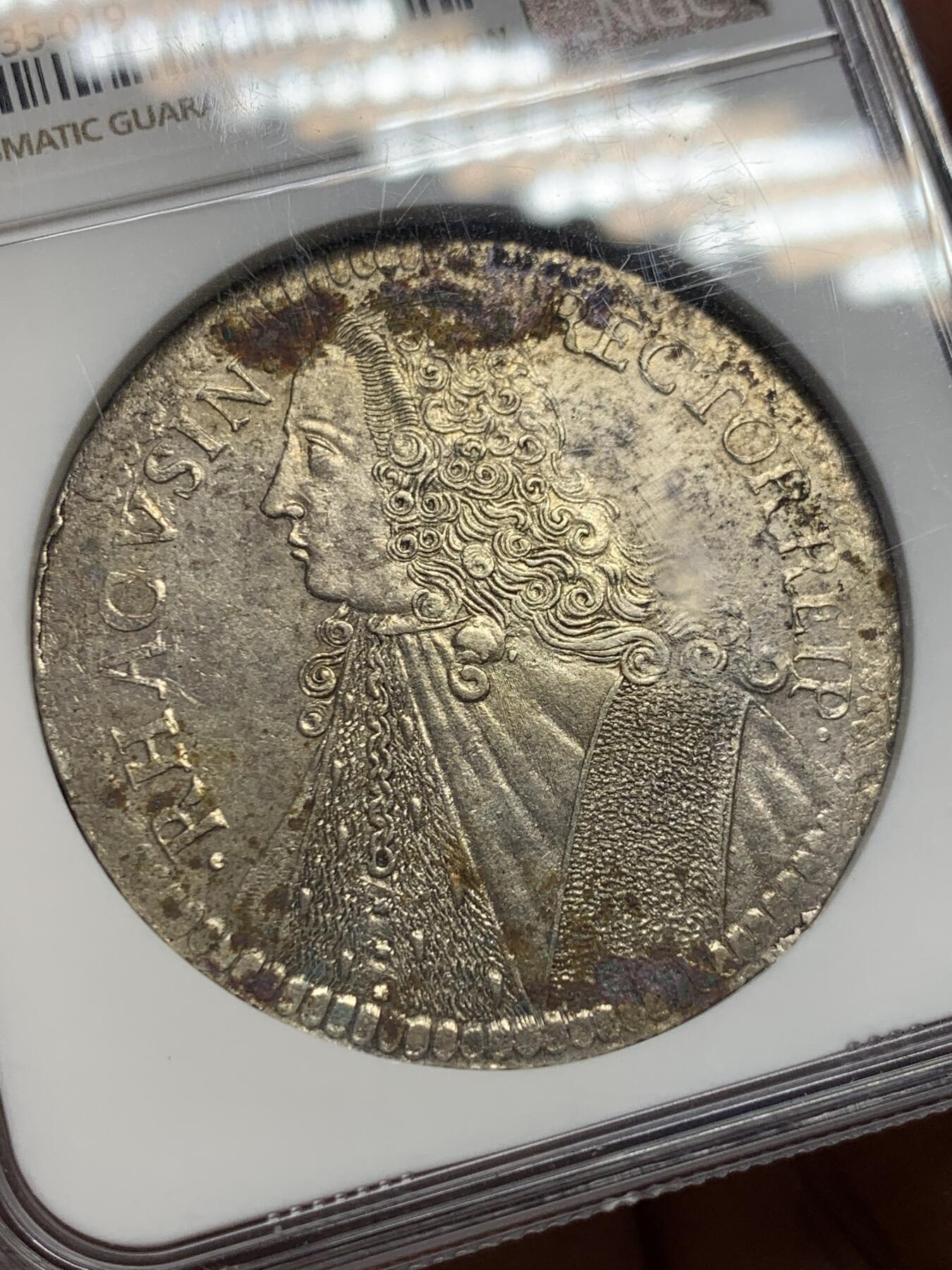 《竞宝斋》第370场 周日，周一 2场连拍 （全场包邮） NGC AU58 拉古萨共和国 1762年 泰勒大银币 大波浪清晰 打制的非常好 这款通常弱打 所以更显难得 背面减重痕排列均匀 可藏的品相 季军分