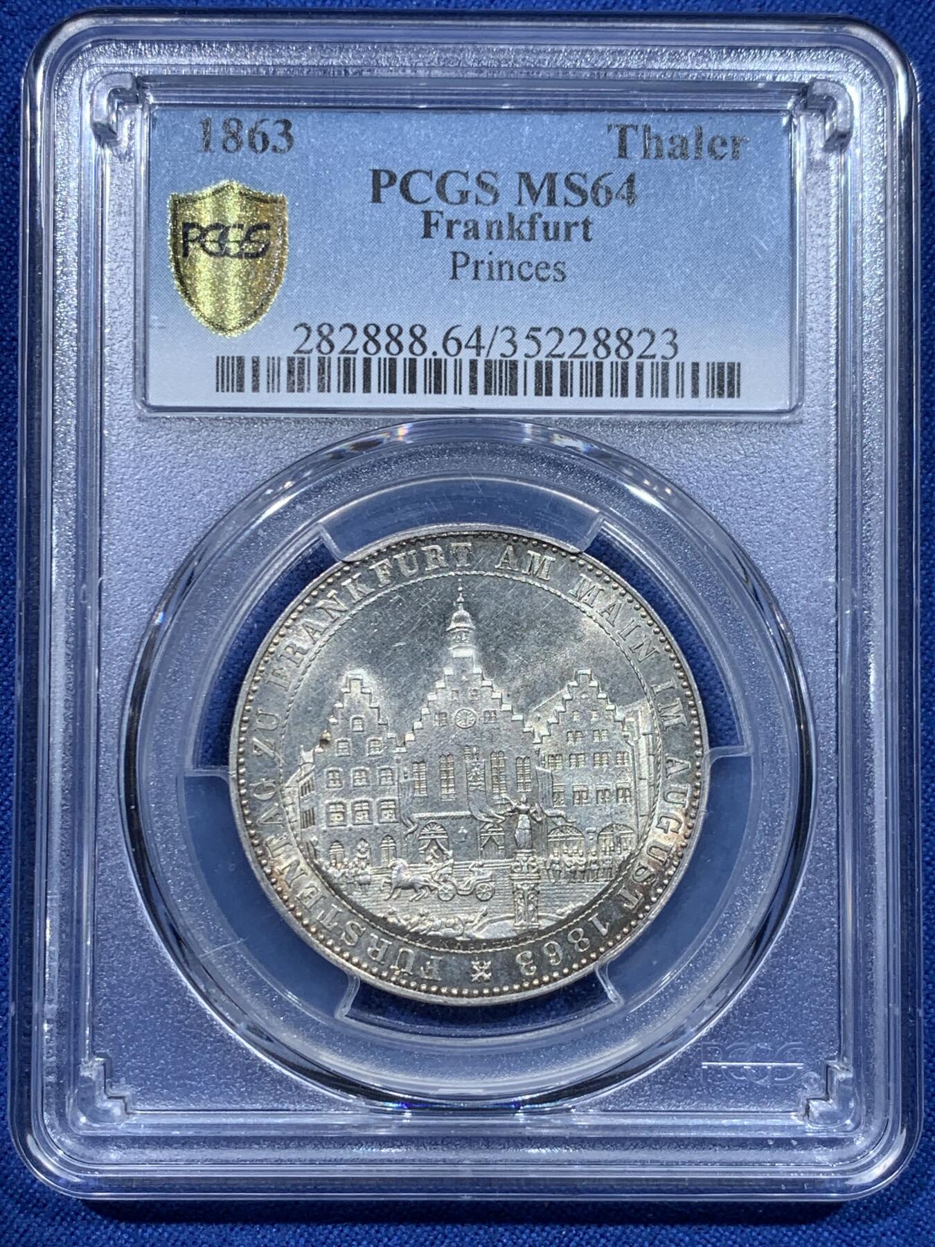 《竞宝斋》第370场 周日，周一 2场连拍 （全场包邮） PCGS MS64 德国1863年法兰克福王子议会泰勒银币，底板状态漂亮，经典的法兰克福市政厅。