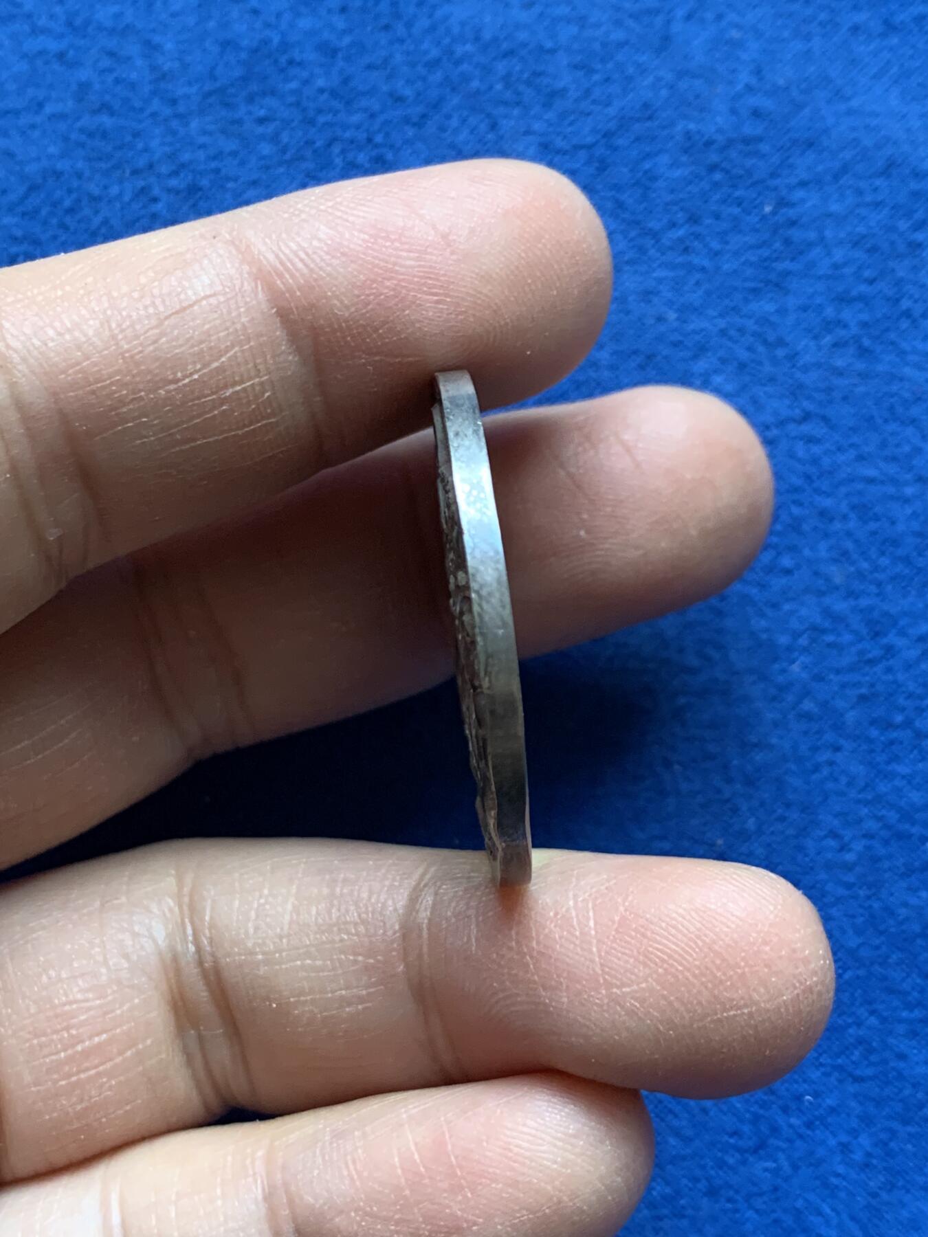 《竞宝斋》第370场 周日，周一 2场连拍 （全场包邮） 瑞士苏黎世 1973年“瑞士国家博物馆-飞马座马与牛头怪公牛”银章 超美五彩 18克 33.1mm