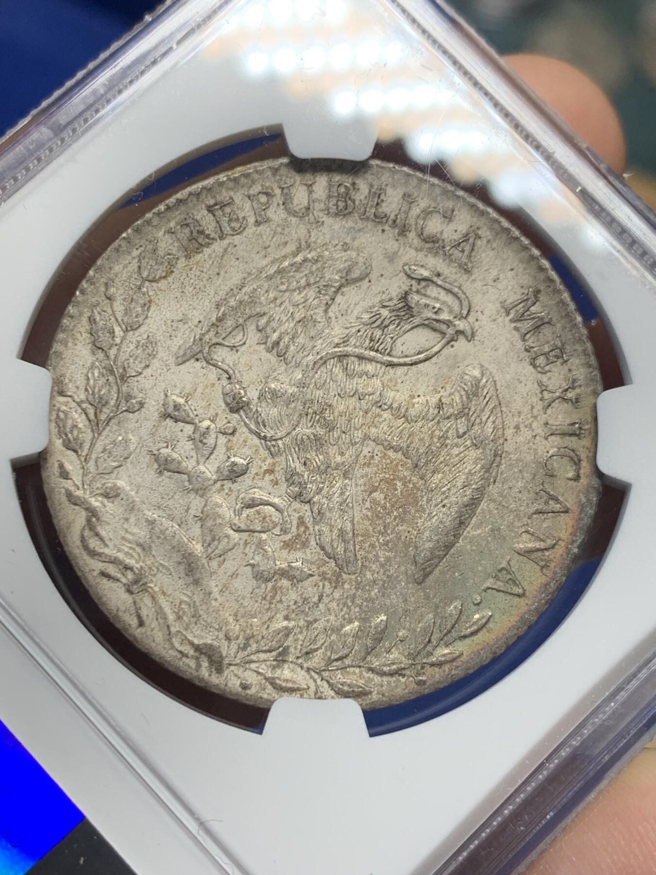 《竞宝斋》第370场 周日，周一 2场连拍 （全场包邮） NGC MS61 墨西哥1893GO RS 8里亚尔鹰洋银币