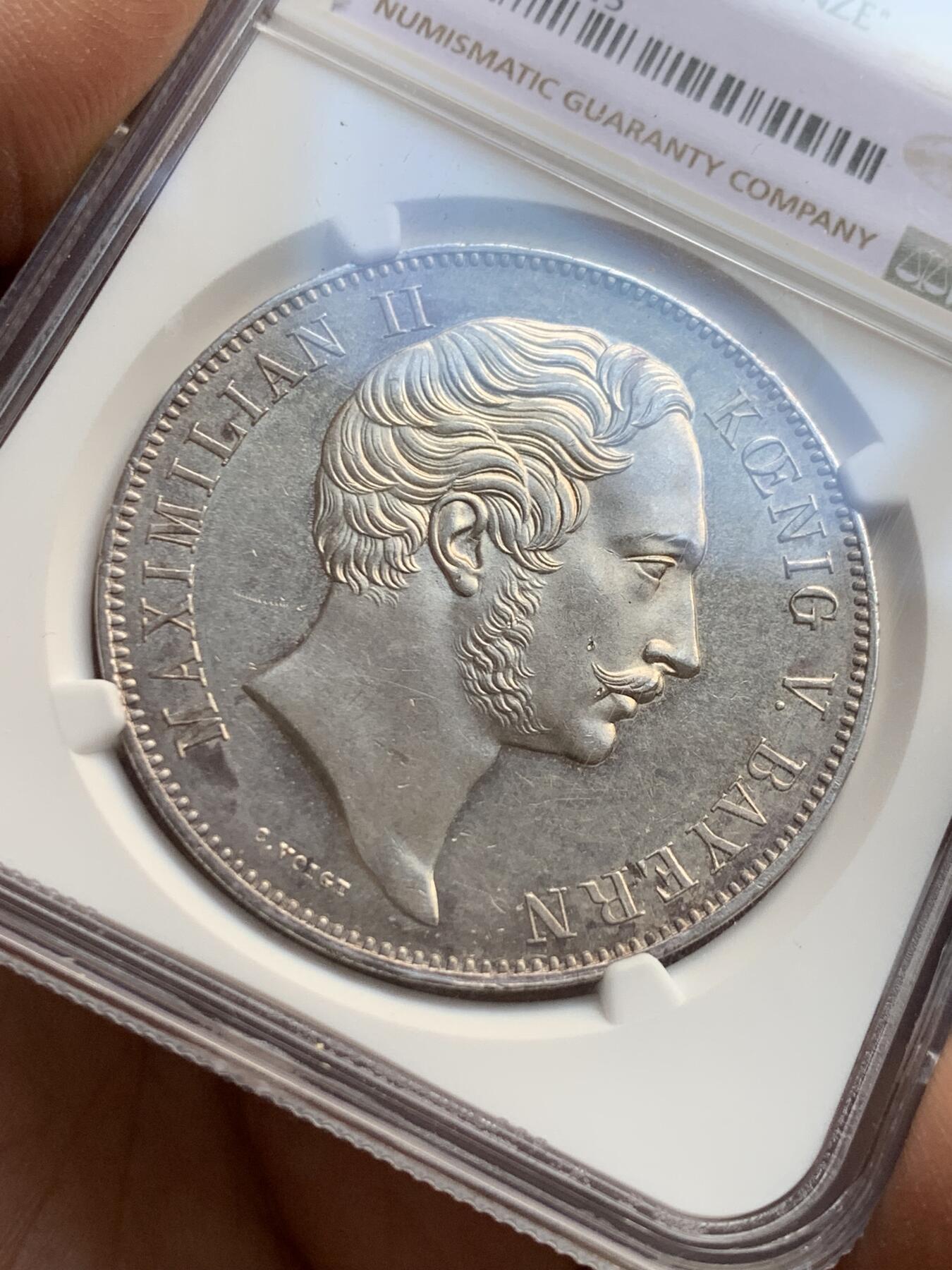 《竞宝斋》第370场 周日，周一 2场连拍 （全场包邮） NGC MS61 德国 1854 巴伐利亚 马克西米利安二世水晶宫纪念流通2泰勒 大银币 品种难得 带PL质感