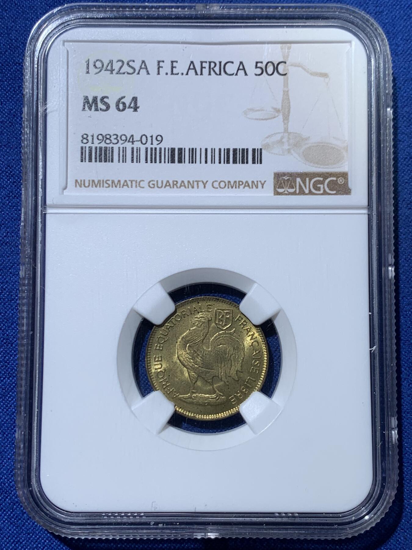 《竞宝斋》第370场 周日，周一 2场连拍 （全场包邮） 2枚一对 NGC MS64/MS65 法属赤道非洲 1942年 50生丁+1法郎 黄铜版一对 好品种一次配好