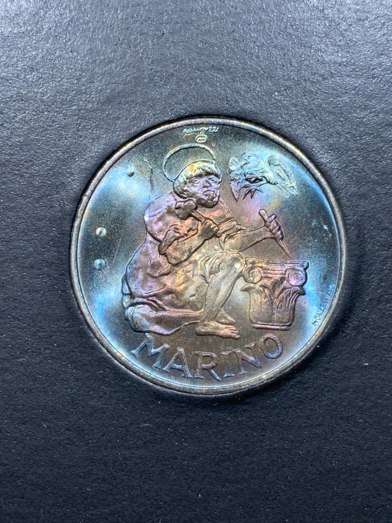 《竞宝斋》第370场 周日，周一 2场连拍 （全场包邮） 卡装 圣马力诺1975年钱币局开业纪念500里拉银币