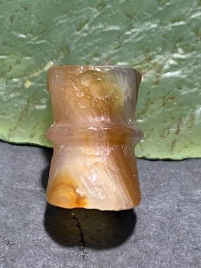 精美高玉化风化纹糖果玛瑙喇叭孔随形竹节珠一颗 - 精美高玉化风化纹糖果玛瑙喇叭孔随形竹节珠一颗