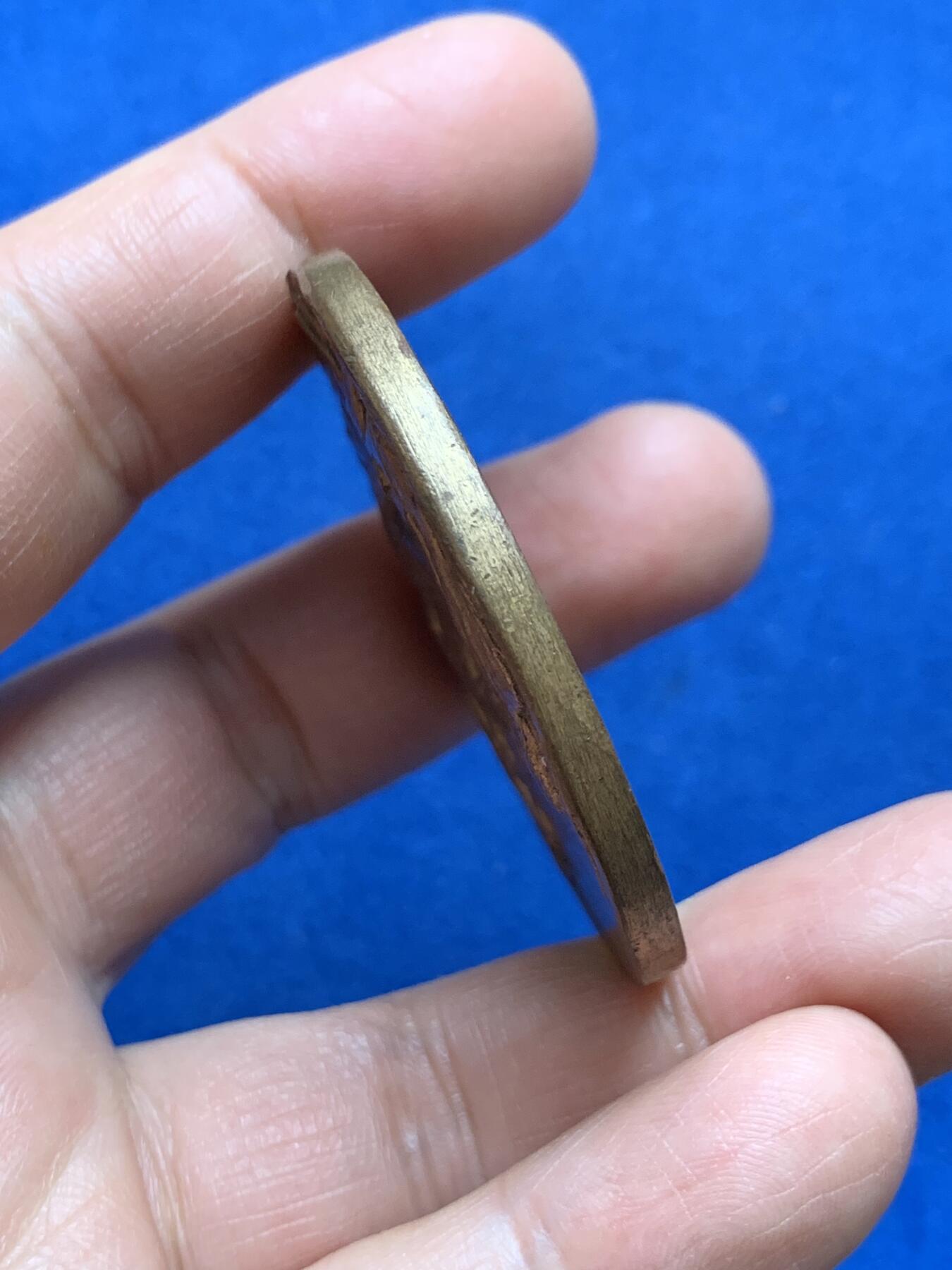 《竞宝斋》第370场 周日，周一 2场连拍 （全场包邮） 意大利国家杰出贡献镀金铜章 51.45克 49.6mm