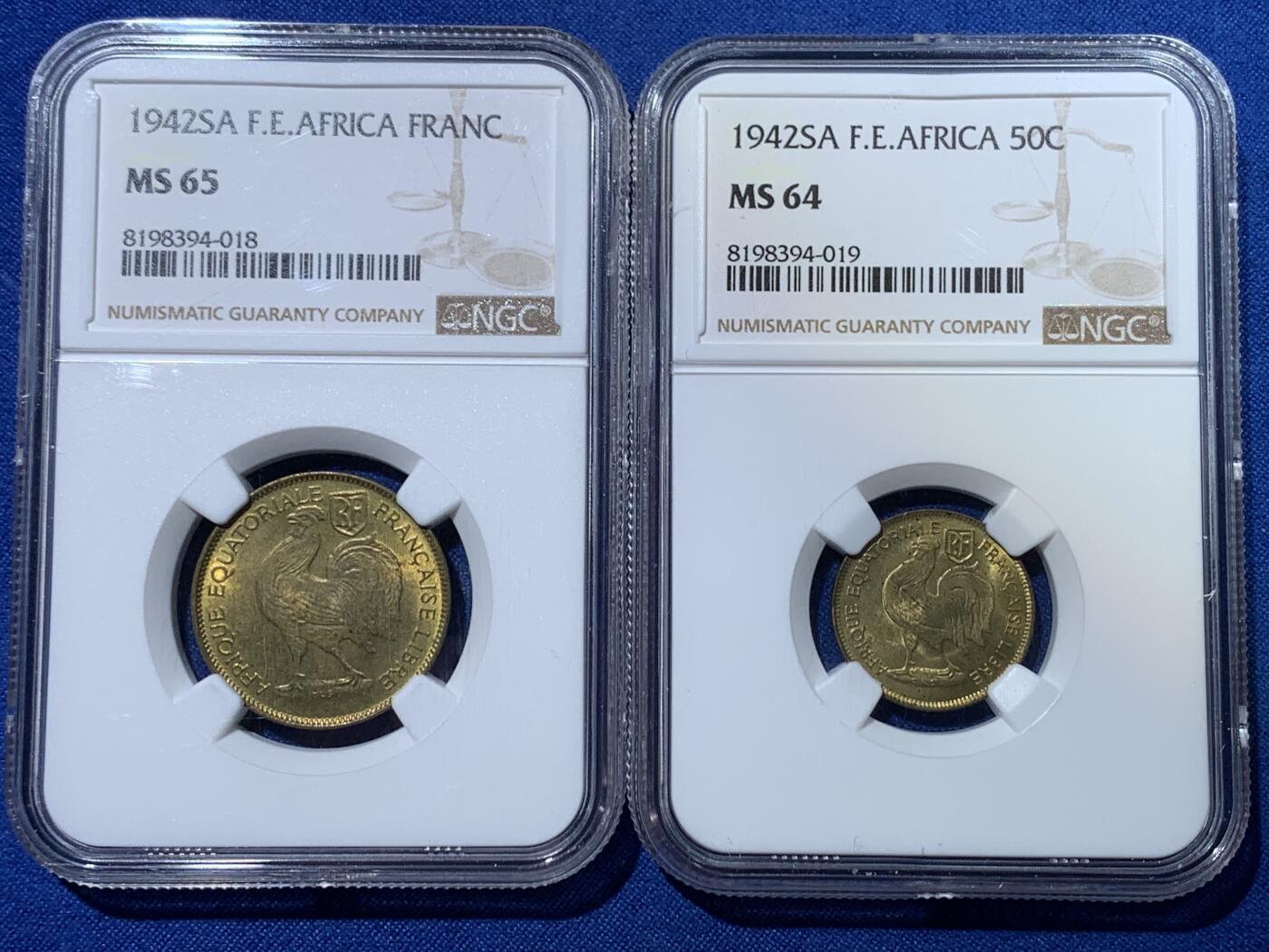 《竞宝斋》第370场 周日，周一 2场连拍 （全场包邮） 2枚一对 NGC MS64/MS65 法属赤道非洲 1942年 50生丁+1法郎 黄铜版一对 好品种一次配好