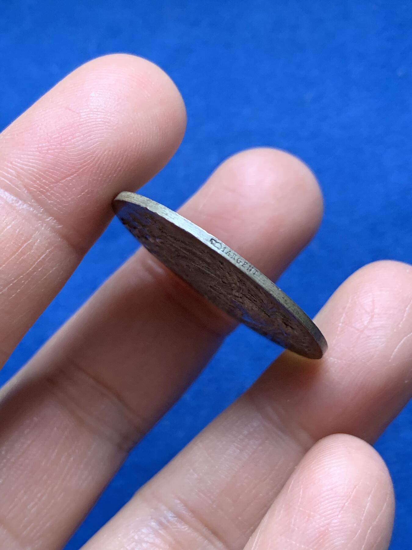 《竞宝斋》第370场 周日，周一 2场连拍 （全场包邮） 法国1834年莫尔比昂储蓄银行纪念银章，31.7mm，15.7克，丰饶角1AR边铭