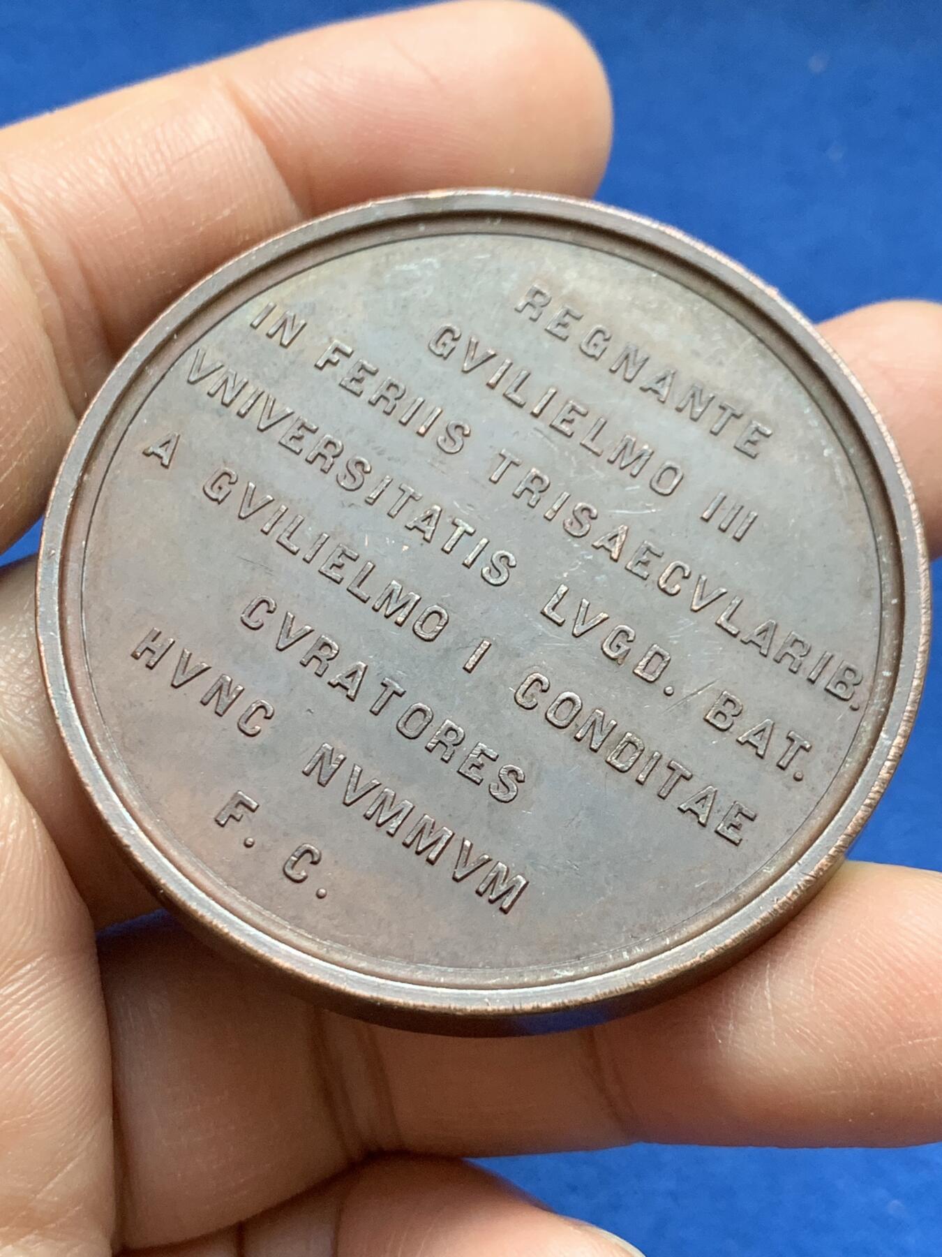 《竞宝斋》第370场 周日，周一 2场连拍 （全场包邮） 德国火炬女神铜章，50mm，54.8克