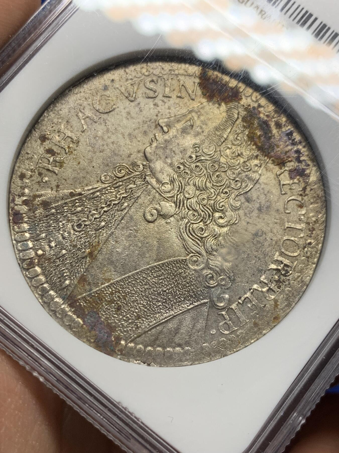 《竞宝斋》第370场 周日，周一 2场连拍 （全场包邮） NGC AU58 拉古萨共和国 1762年 泰勒大银币 大波浪清晰 打制的非常好 这款通常弱打 所以更显难得 背面减重痕排列均匀 可藏的品相 季军分